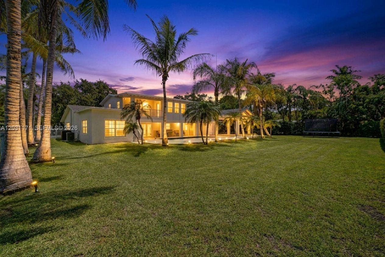8320 SW 161st Palmetto Bay, FL 33157