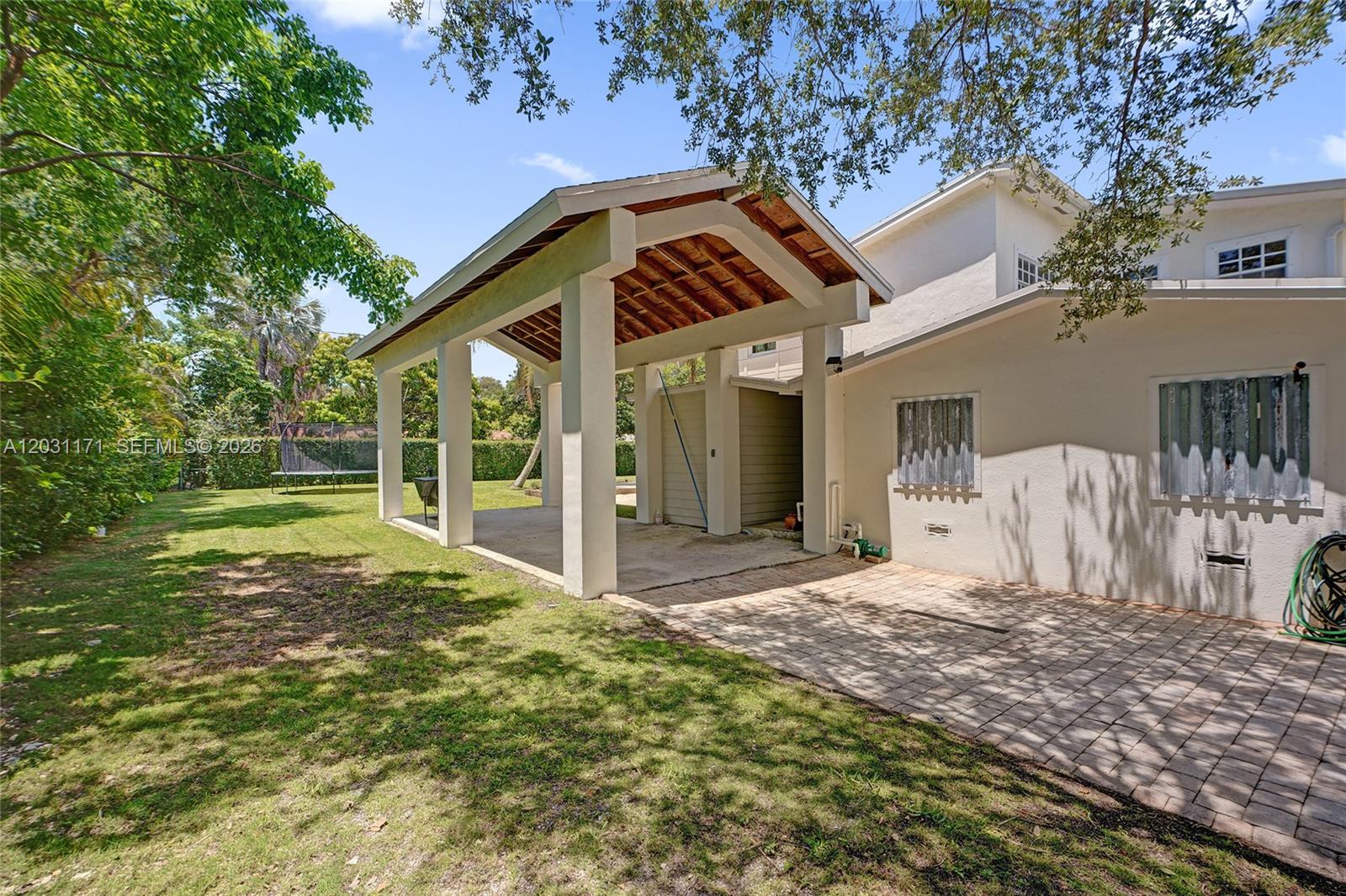 8320 SW 161st Palmetto Bay, FL 33157