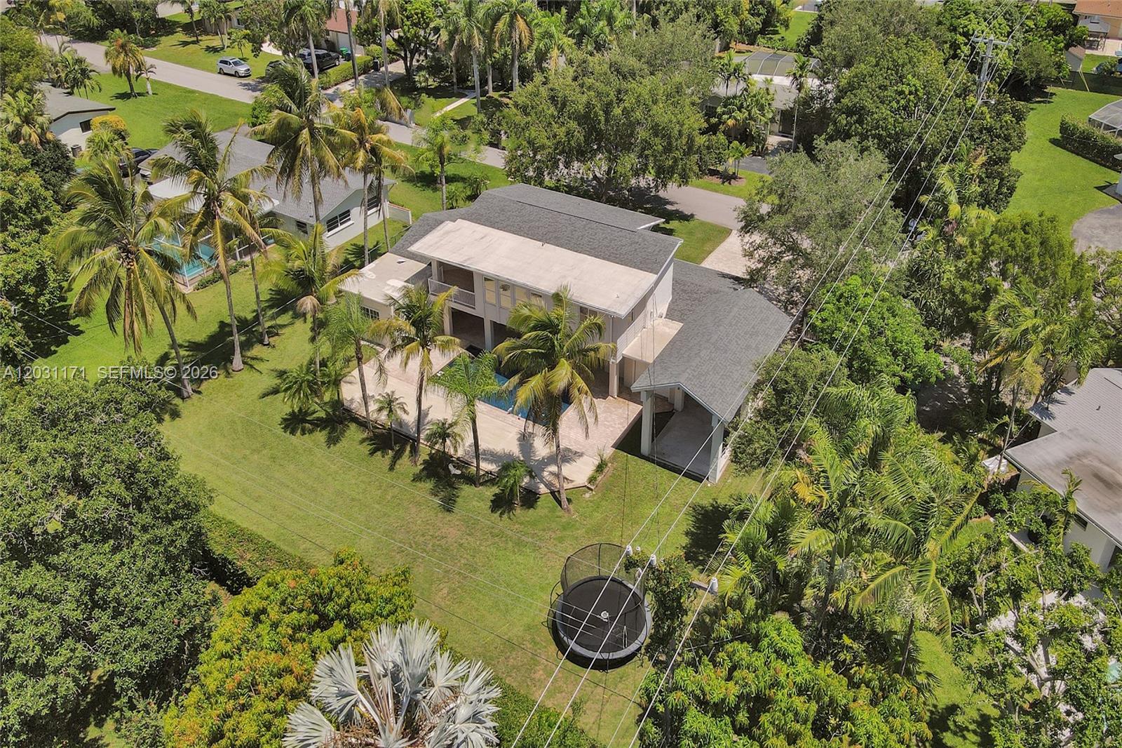 8320 SW 161st Palmetto Bay, FL 33157