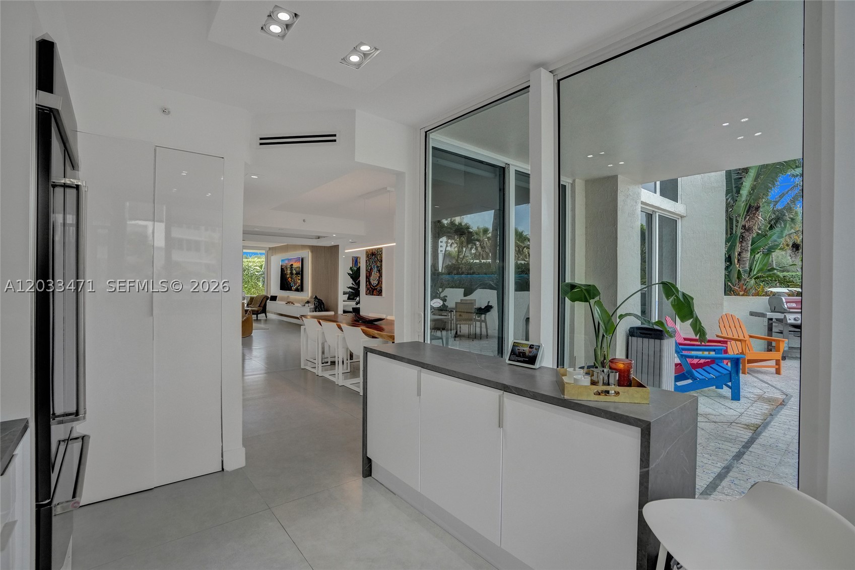 19111 Collins Ave #102 Sunny Isles Beach, FL 33160