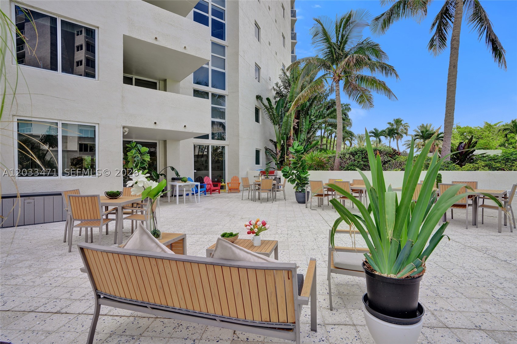 19111 Collins Ave #102 Sunny Isles Beach, FL 33160
