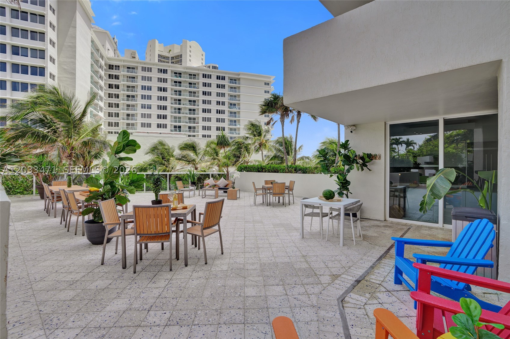 19111 Collins Ave #102 Sunny Isles Beach, FL 33160