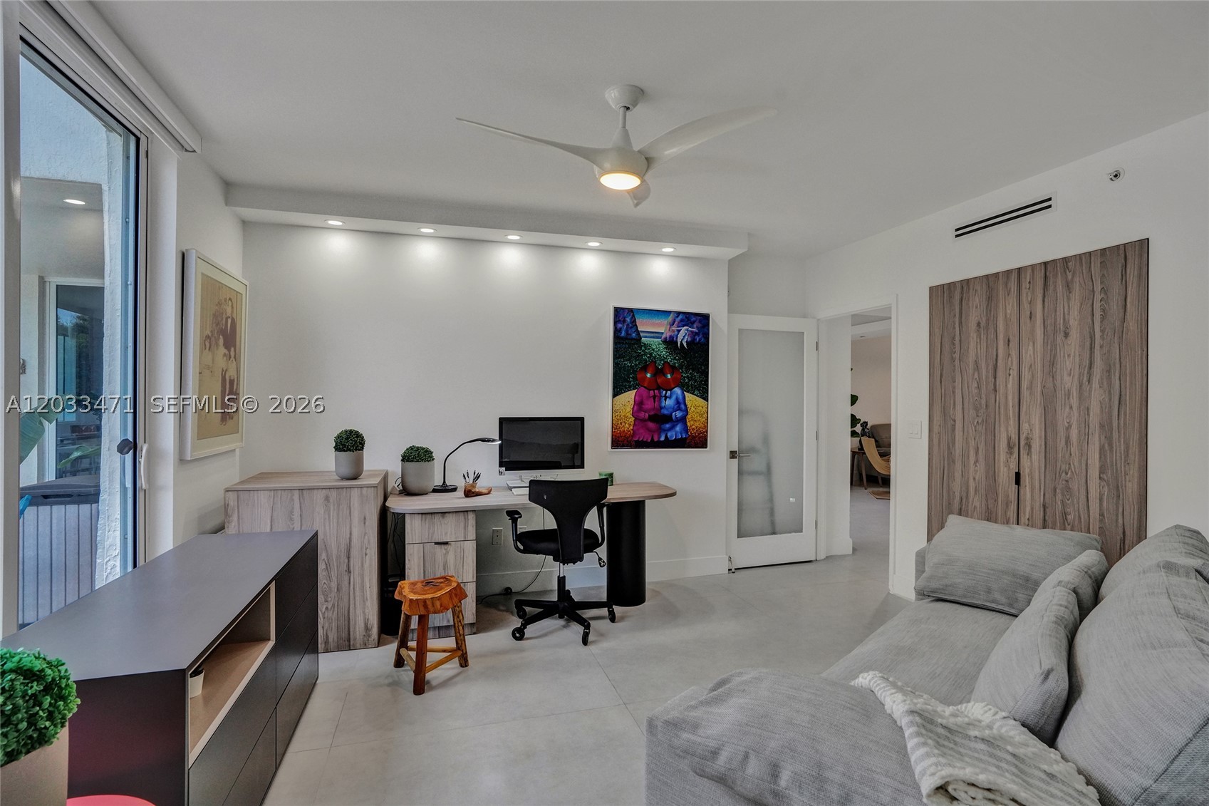 19111 Collins Ave #102 Sunny Isles Beach, FL 33160