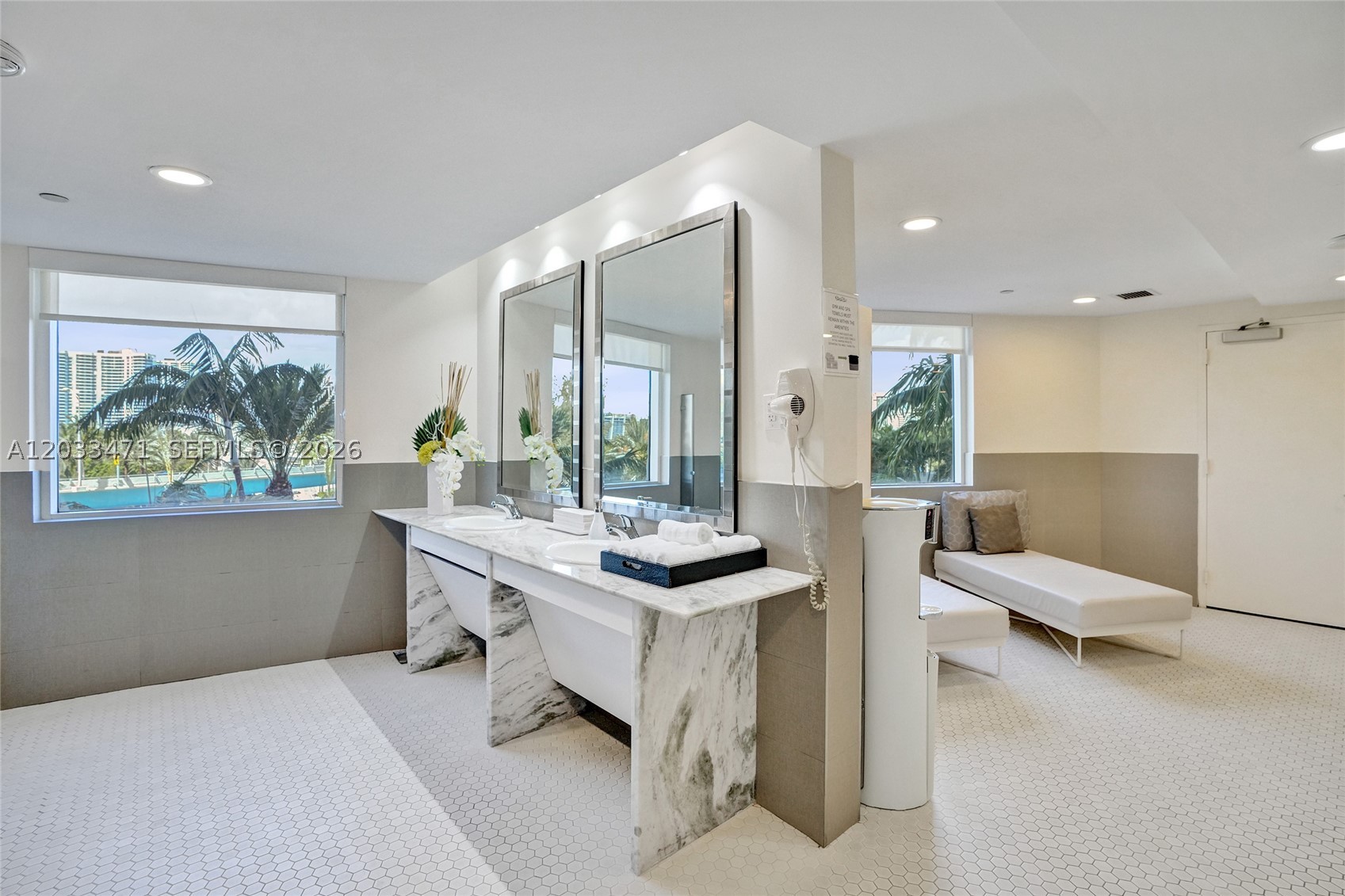 19111 Collins Ave #102 Sunny Isles Beach, FL 33160