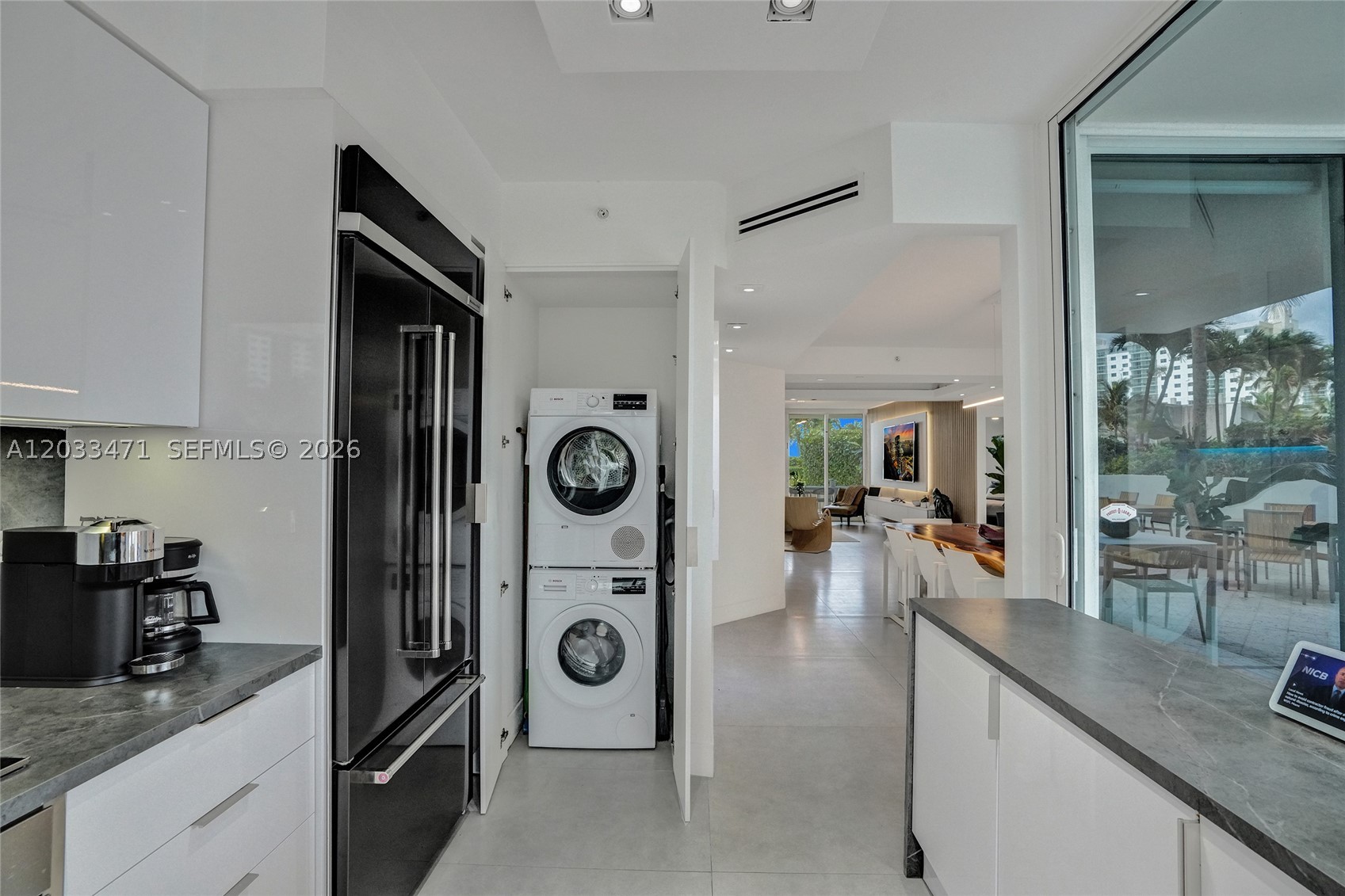 19111 Collins Ave #102 Sunny Isles Beach, FL 33160