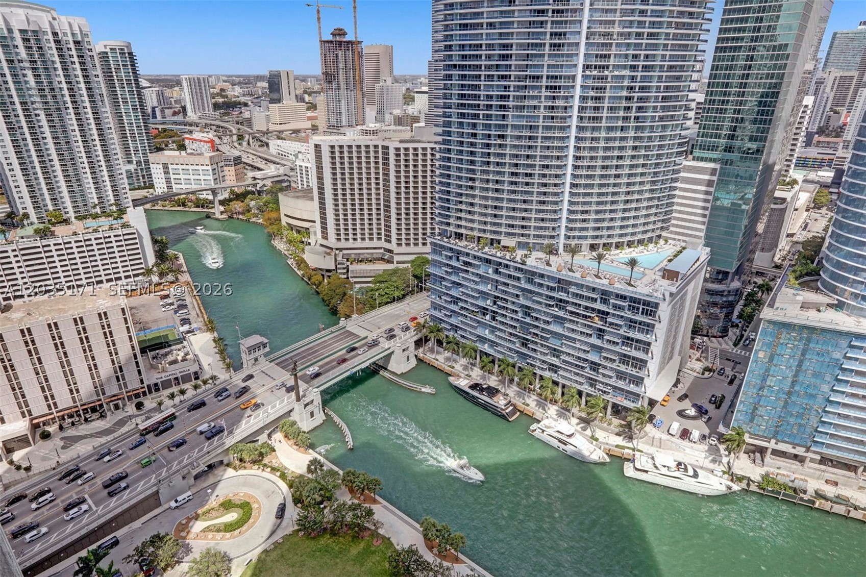 image Icon Brickell I10