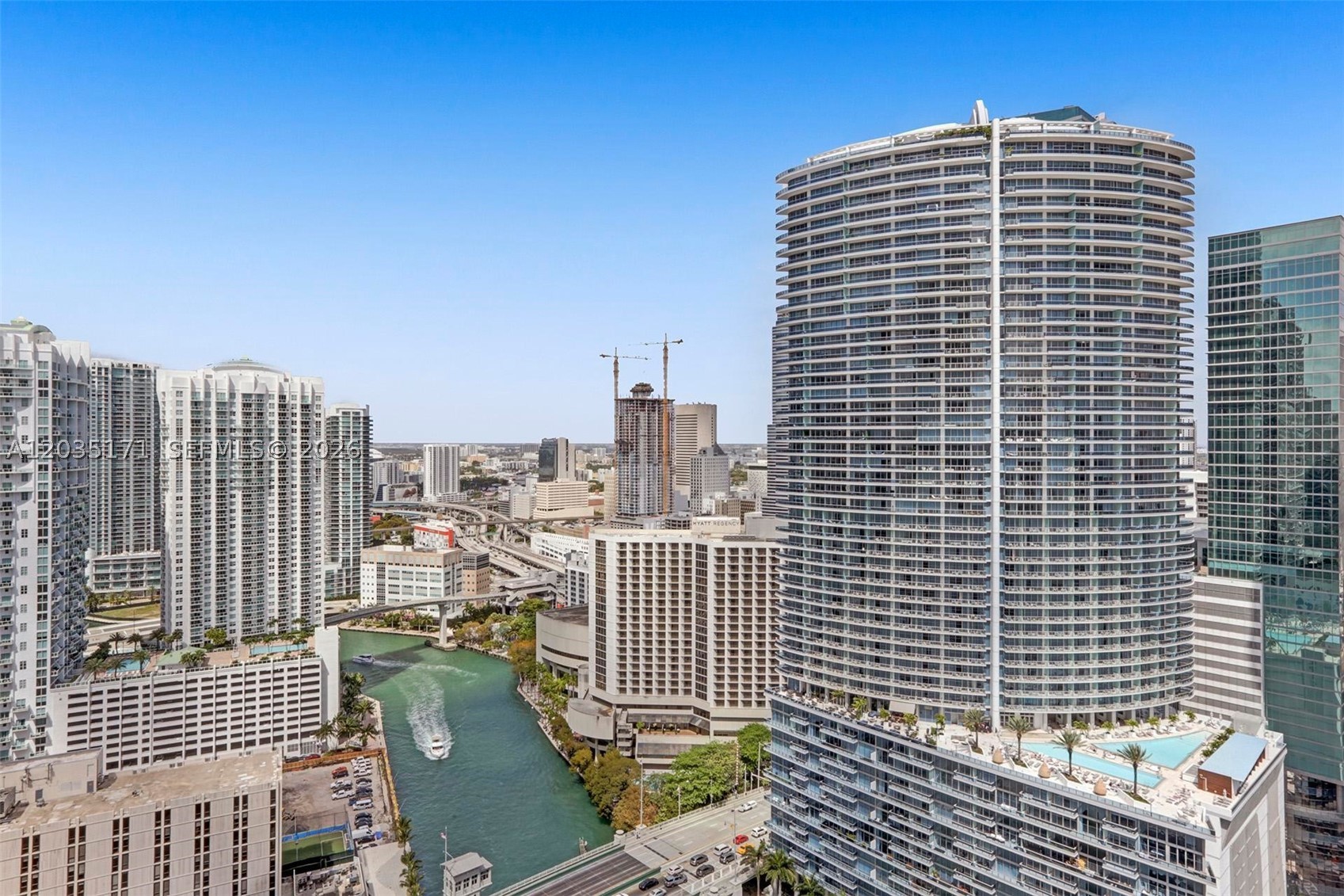 image Icon Brickell I11