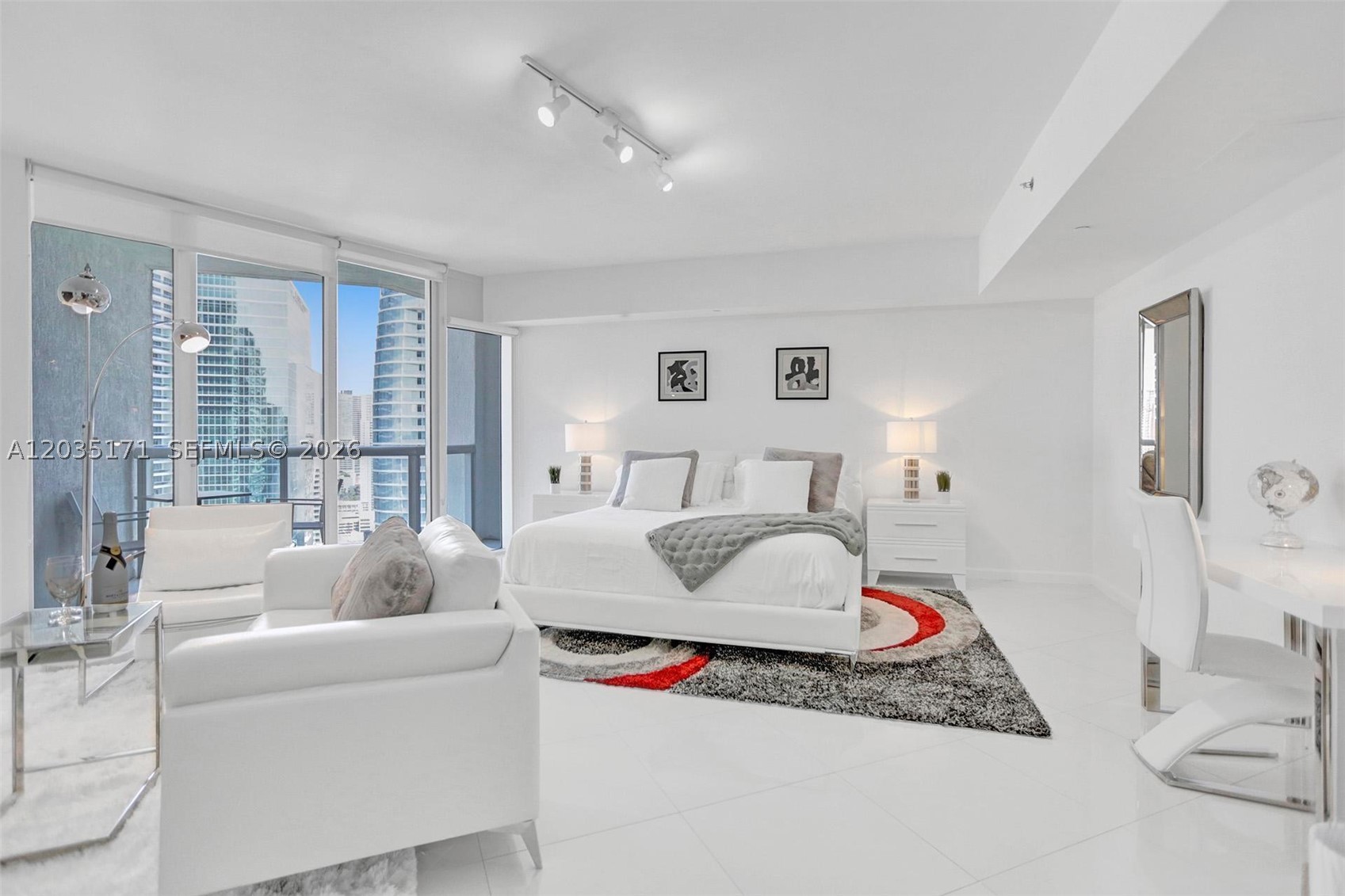 image Icon Brickell I1