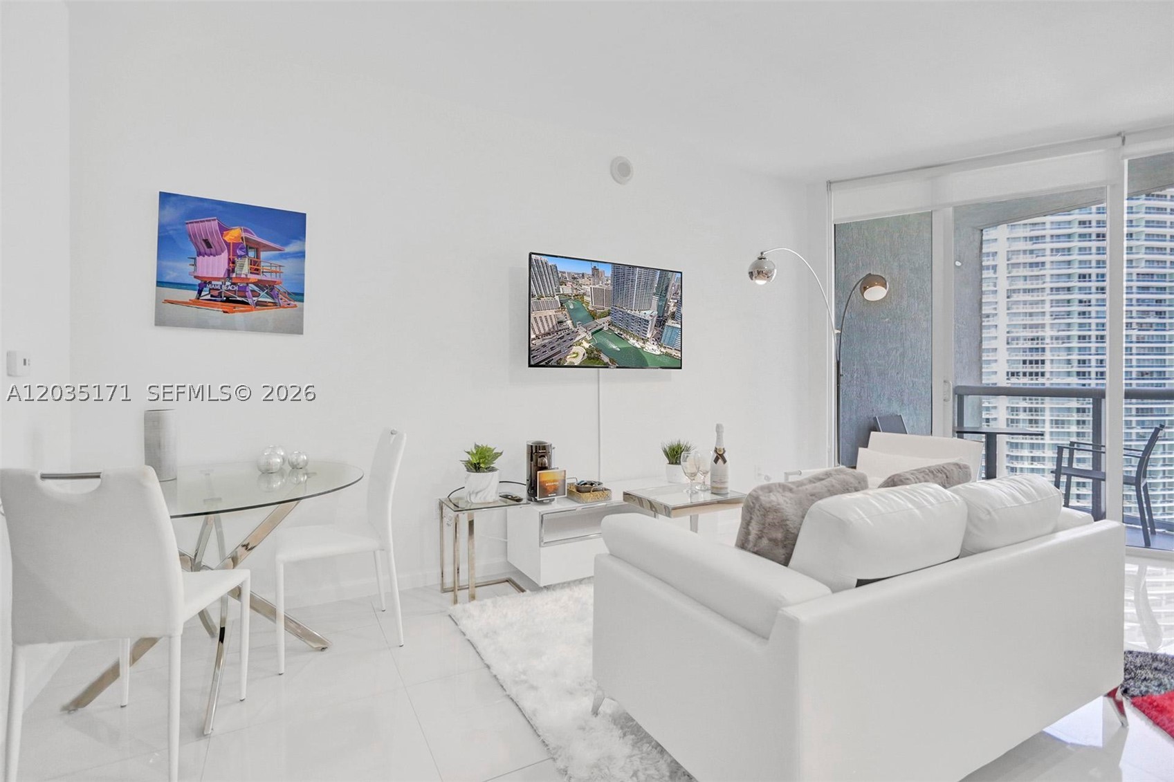 image Icon Brickell I2