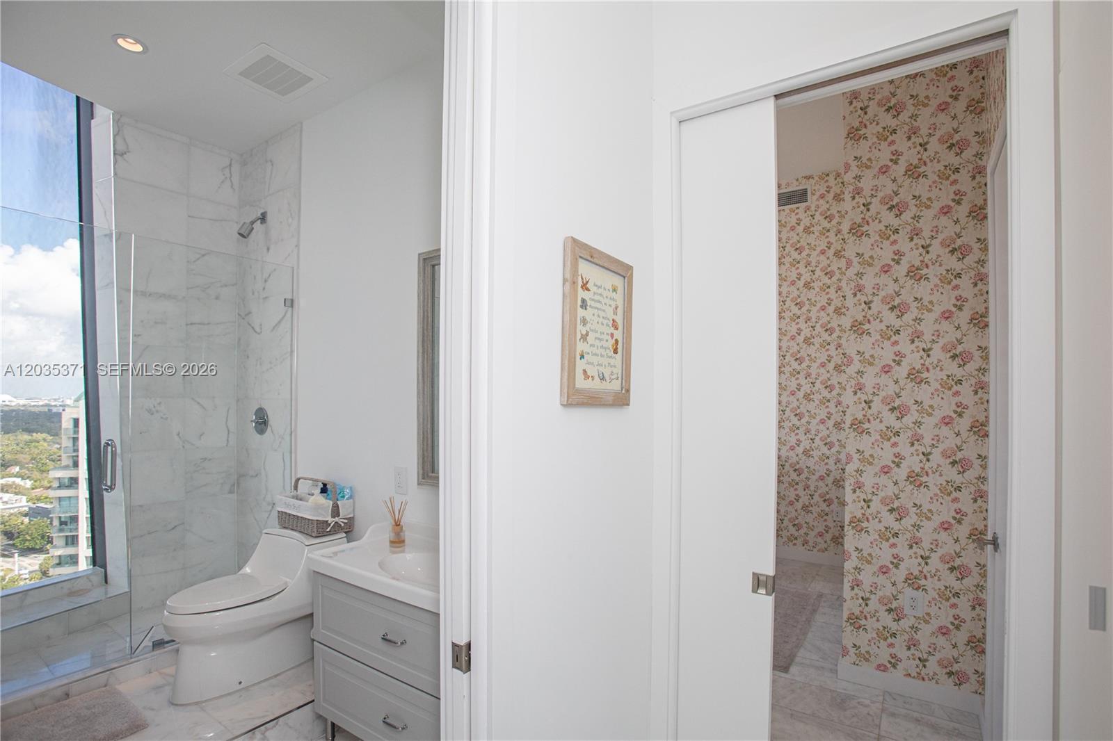 2821 S Bayshore #20D Miami, FL 33133