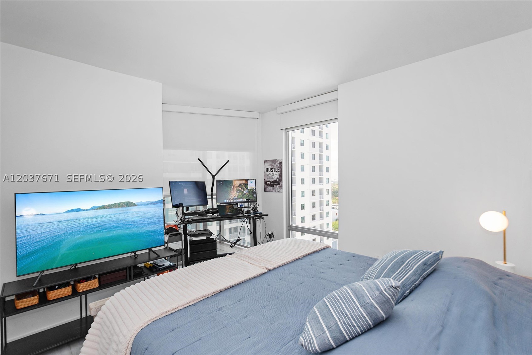 image Brickell Ten9