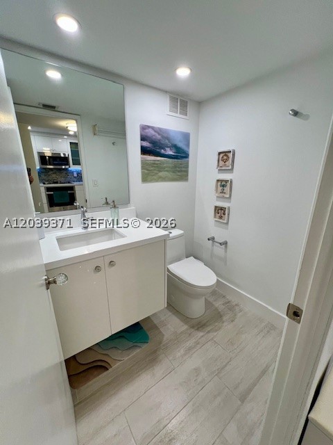 image Brickell Place II11
