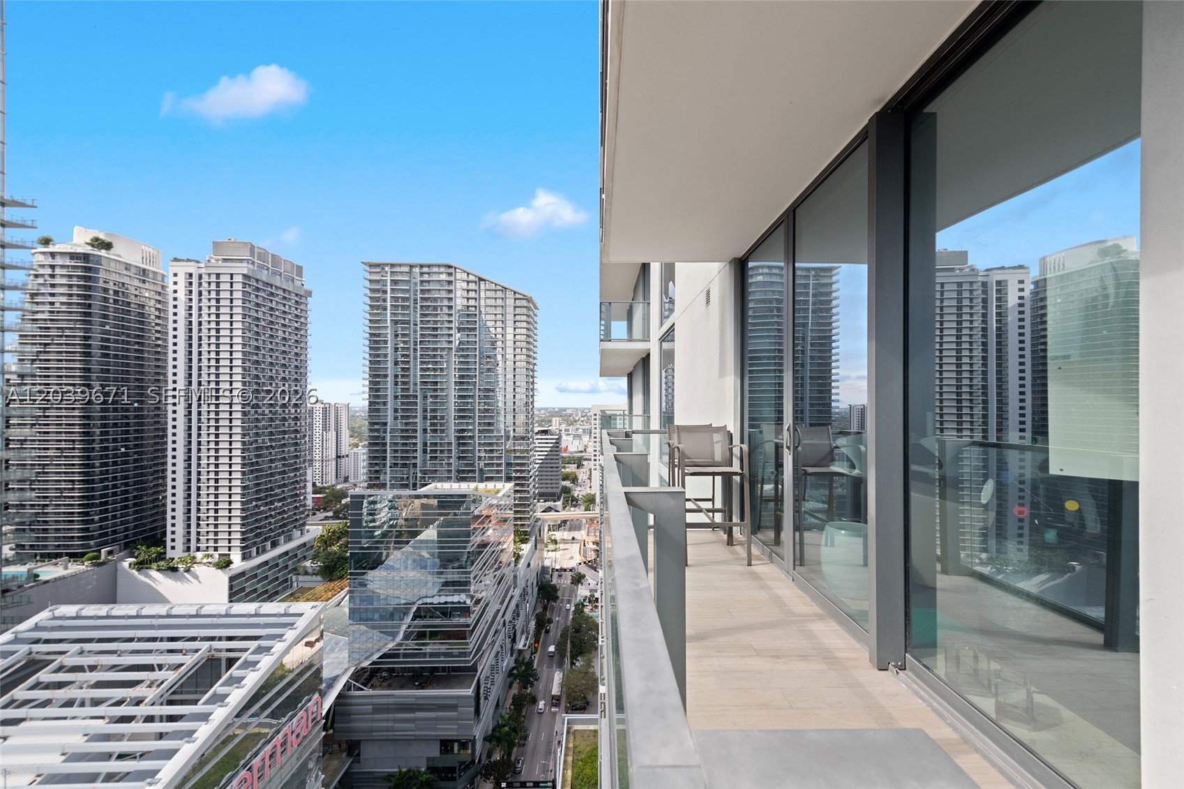 image Reach Brickell City Centre11