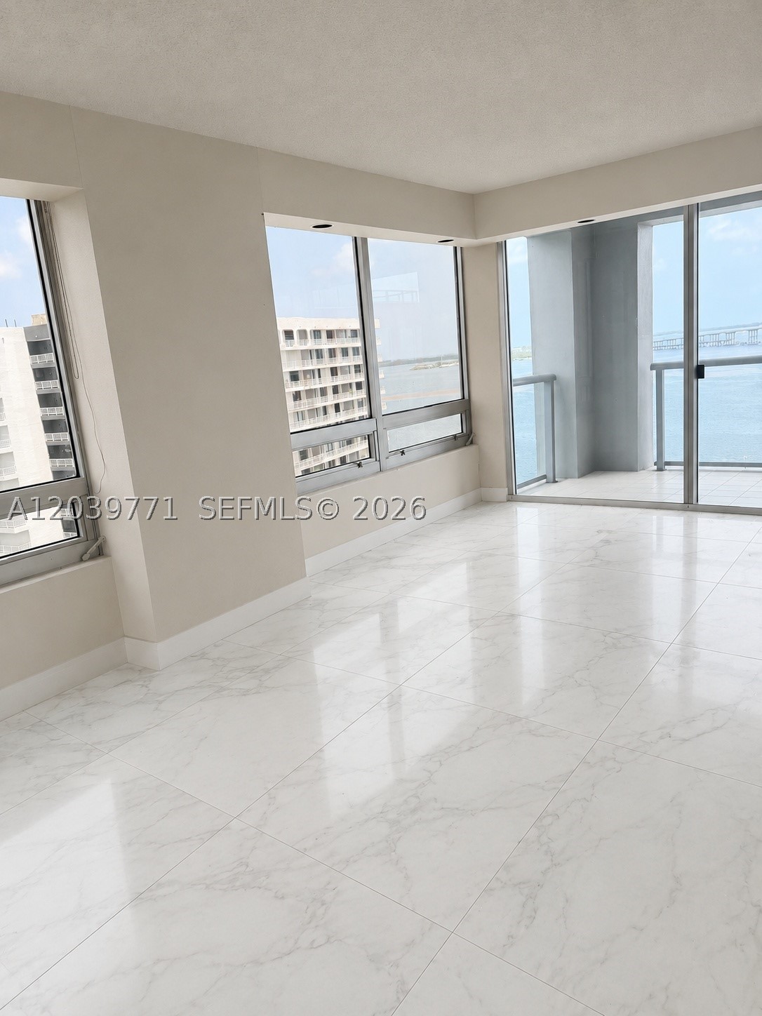 1541 Brickell Ave #C1505 Miami, FL 33129