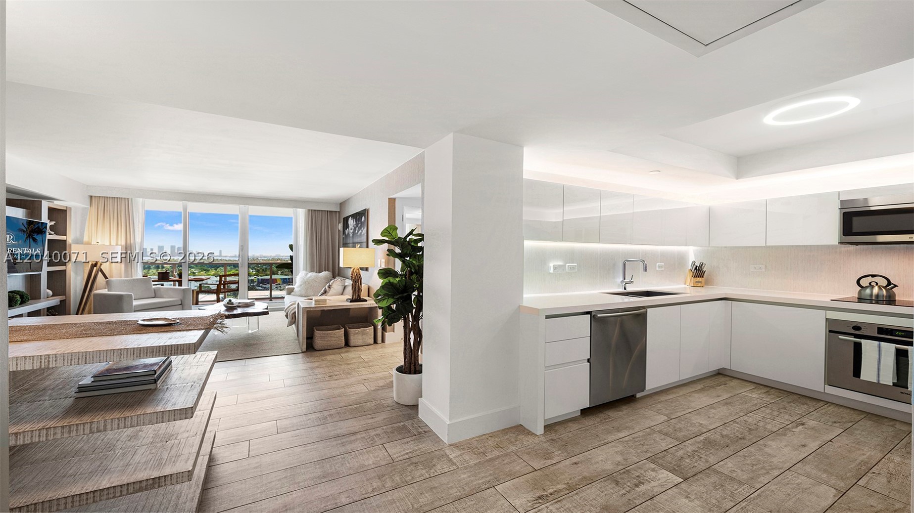 102 24th #1545 Miami Beach, FL 33139