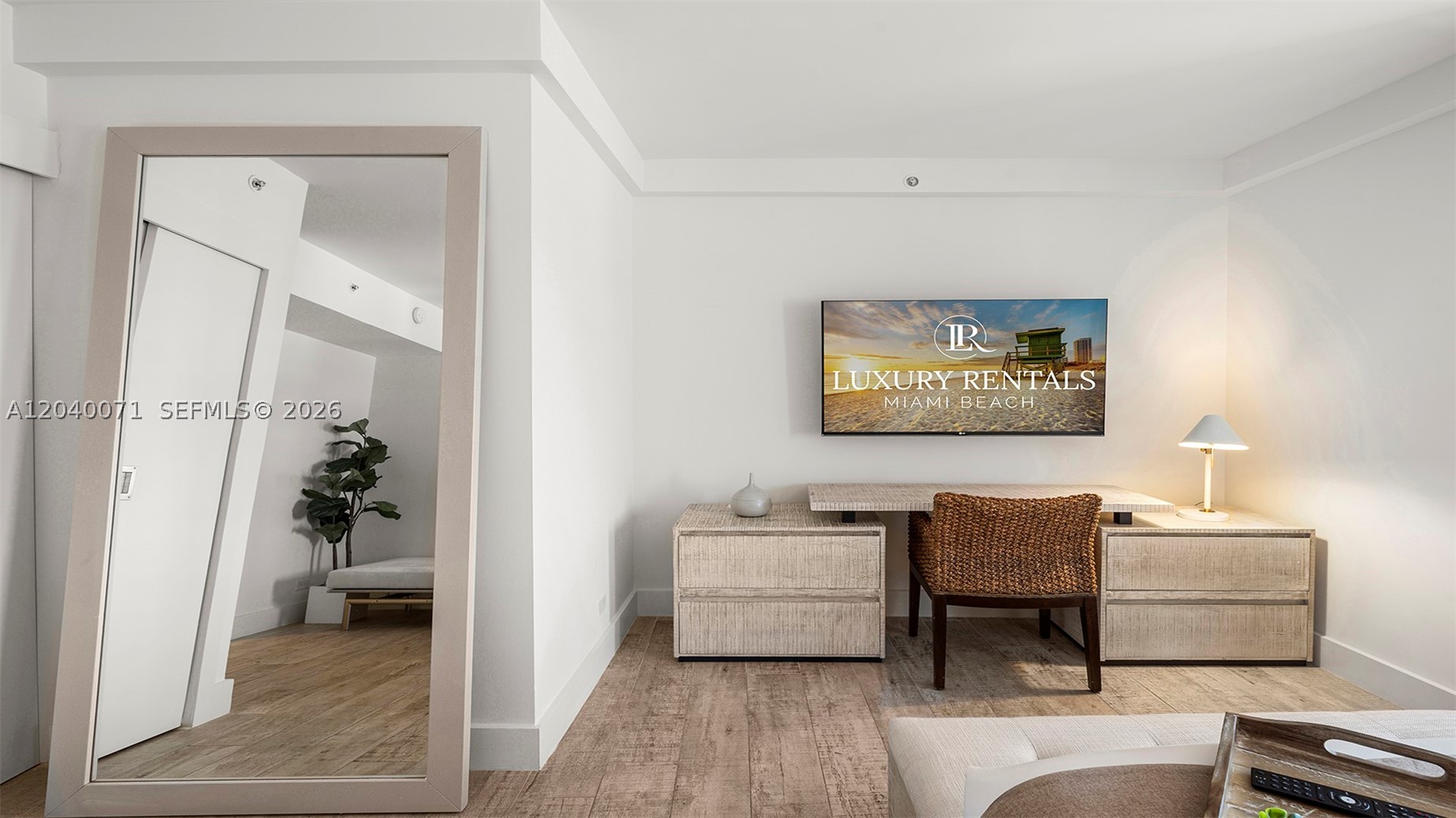 102 24th #1545 Miami Beach, FL 33139