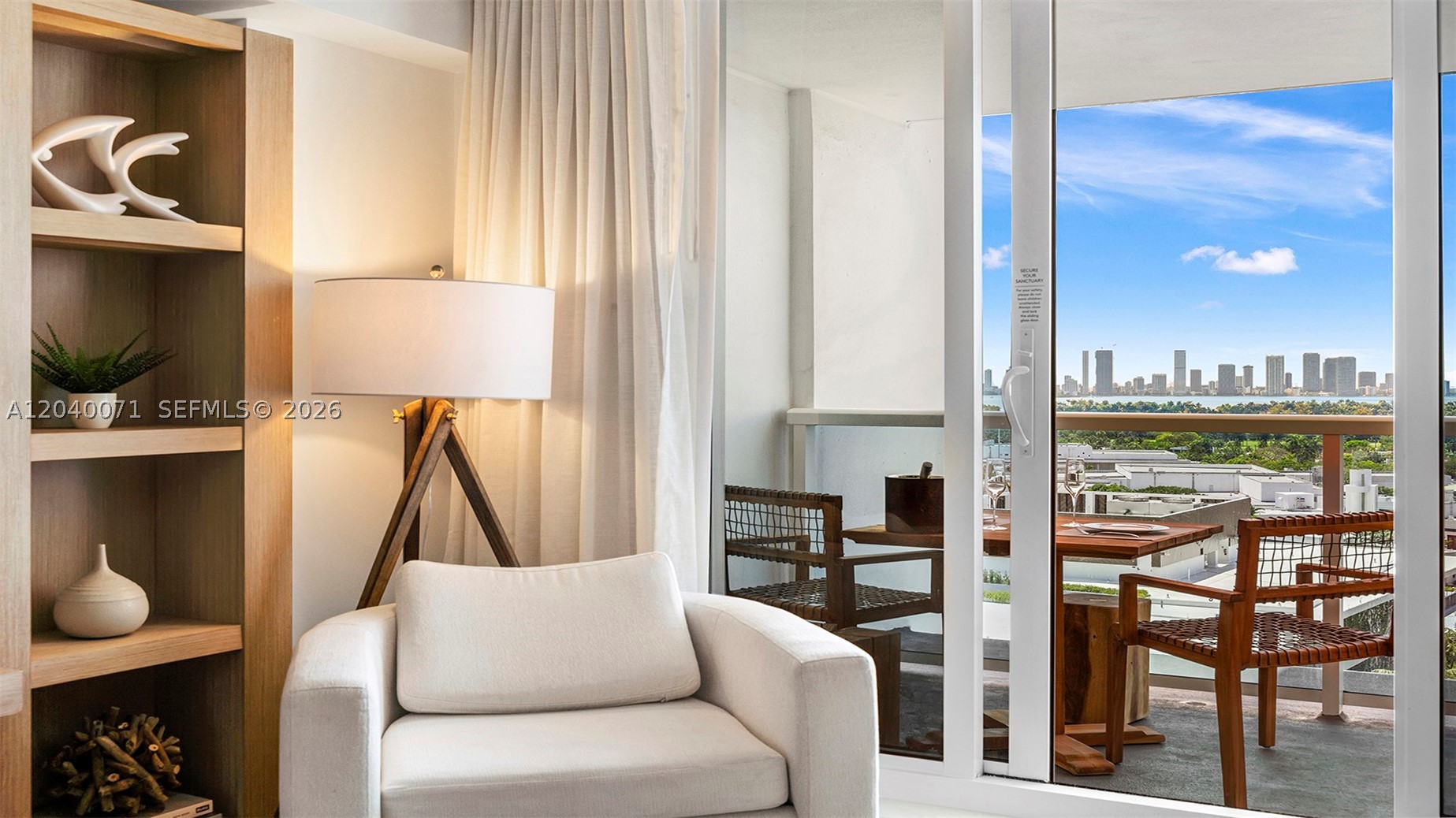 102 24th #1545 Miami Beach, FL 33139