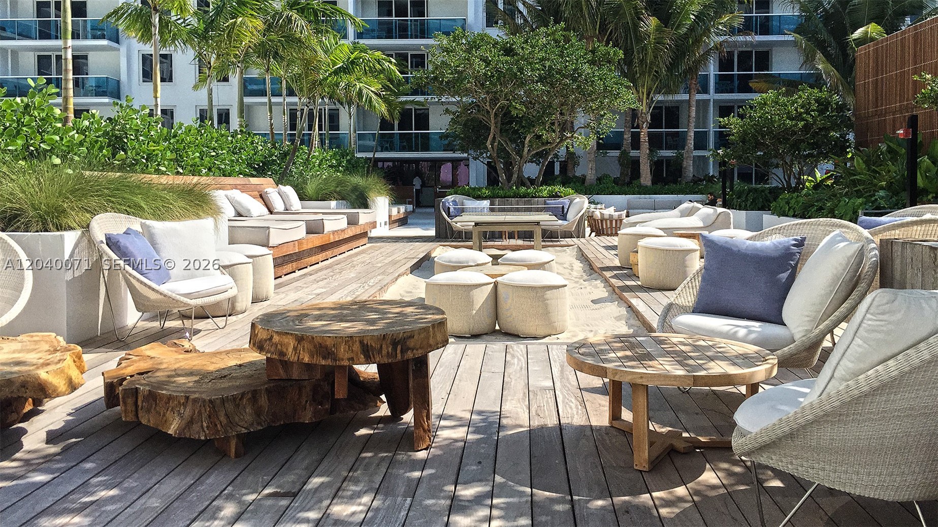 102 24th #1545 Miami Beach, FL 33139