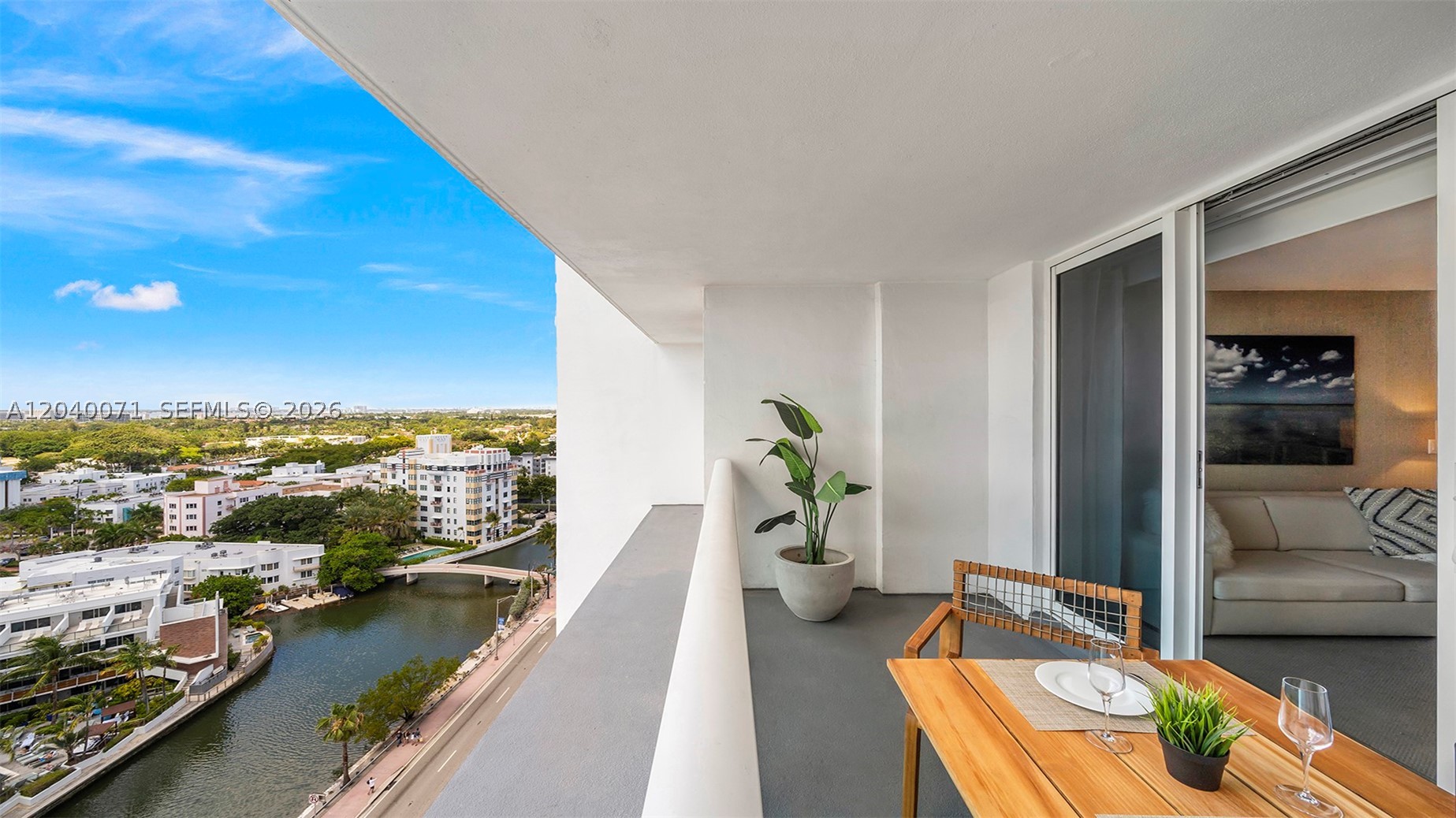 102 24th #1545 Miami Beach, FL 33139