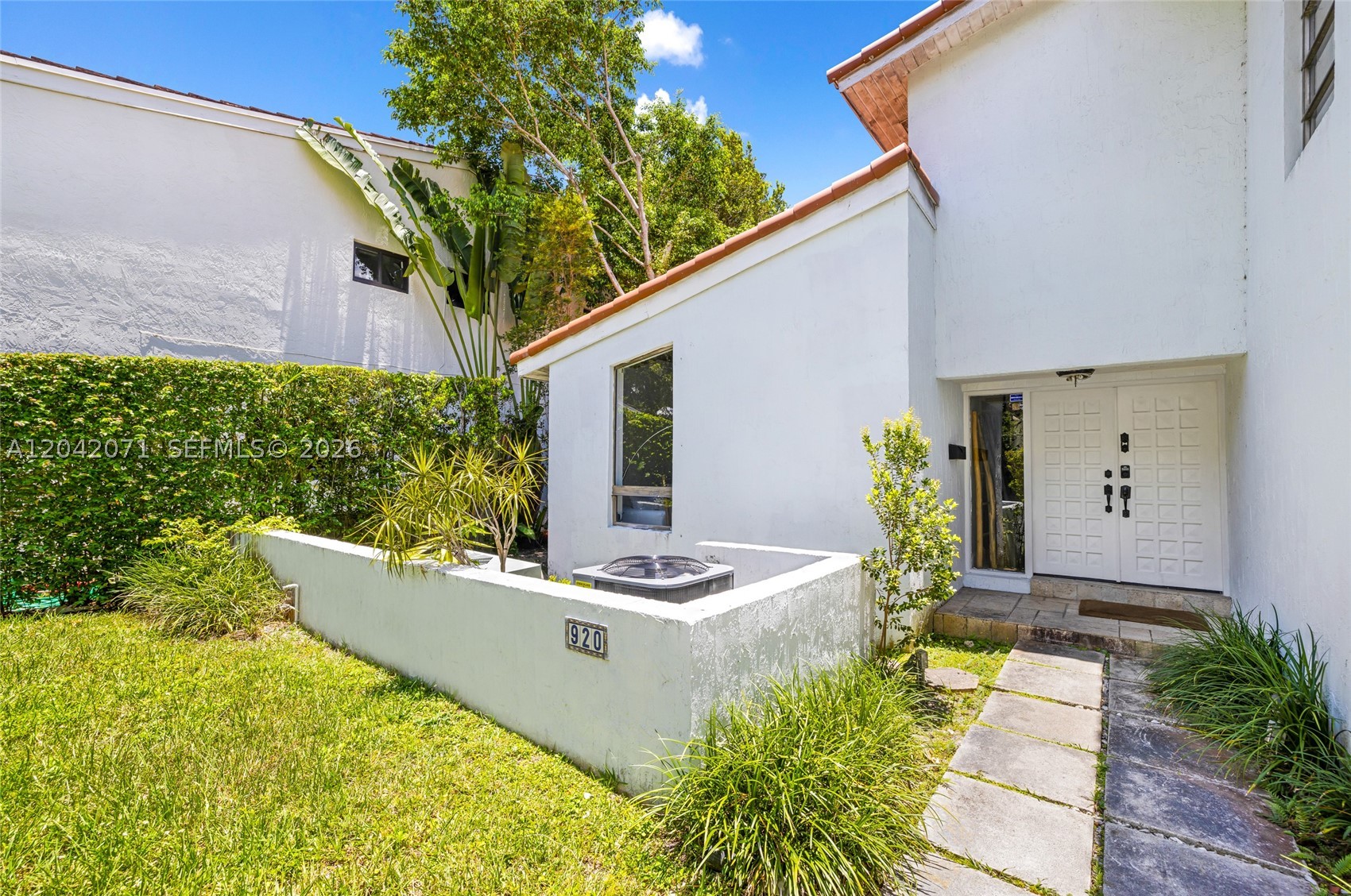 920 Aguero Ave Coral Gables, FL 33146