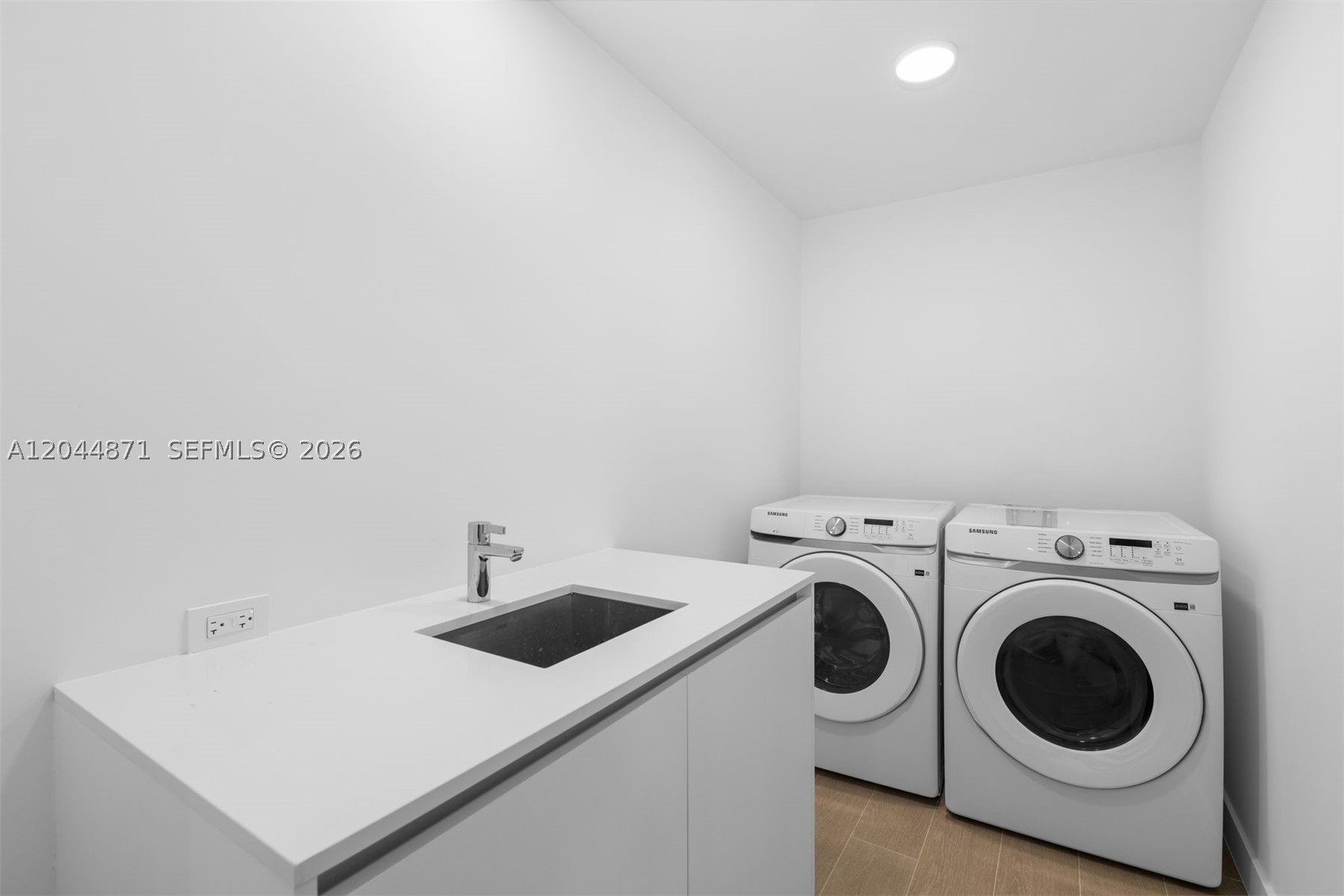 501 West Ave #4102 Miami Beach, FL 33139