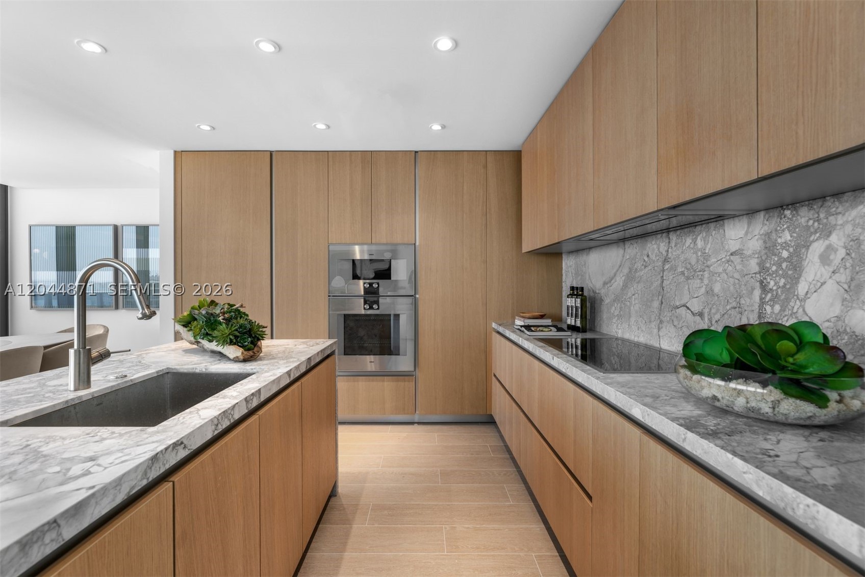 501 West Ave #4102 Miami Beach, FL 33139