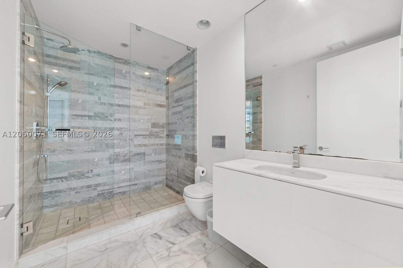 10203 Collins Ave #401 Bal Harbour, FL 33154