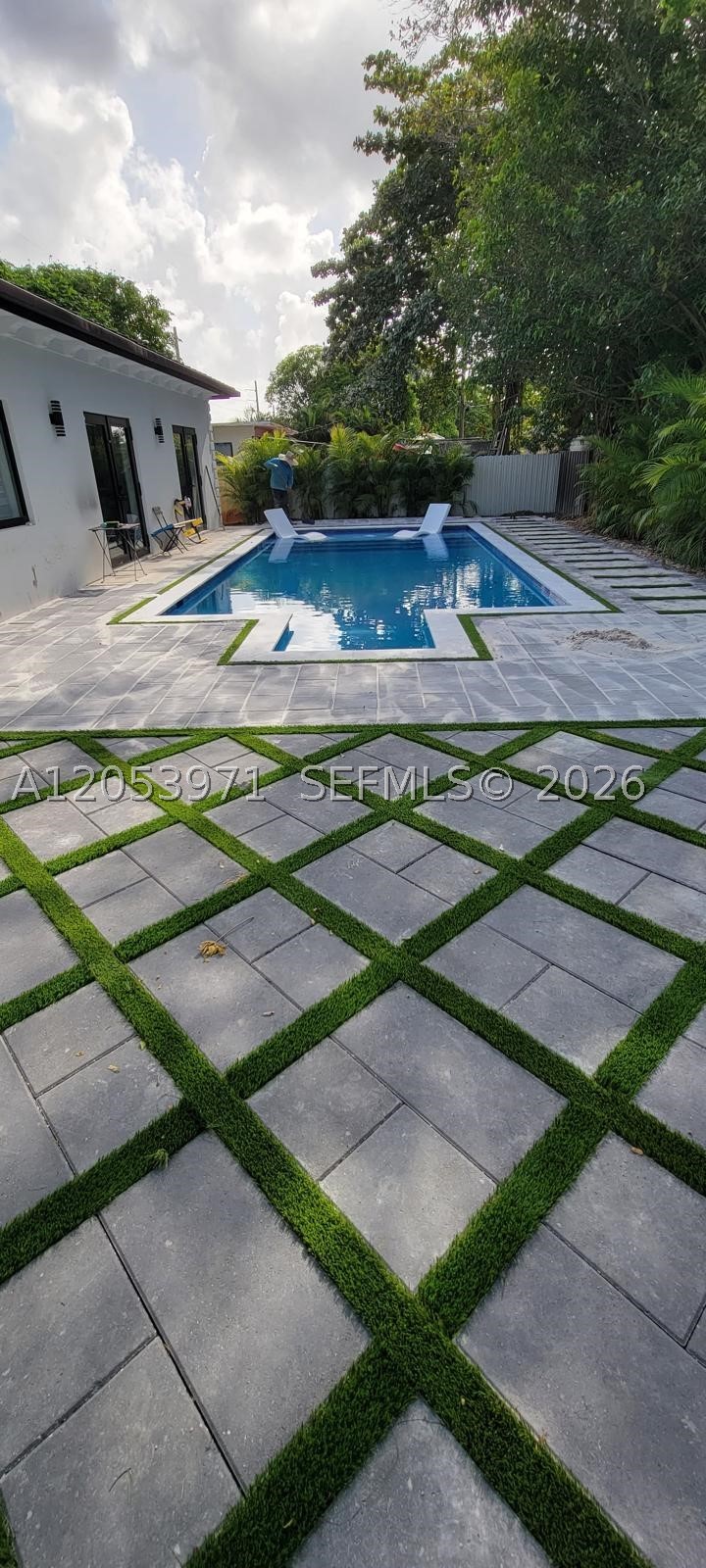 5901 SW 64th St South Miami, FL 33143
