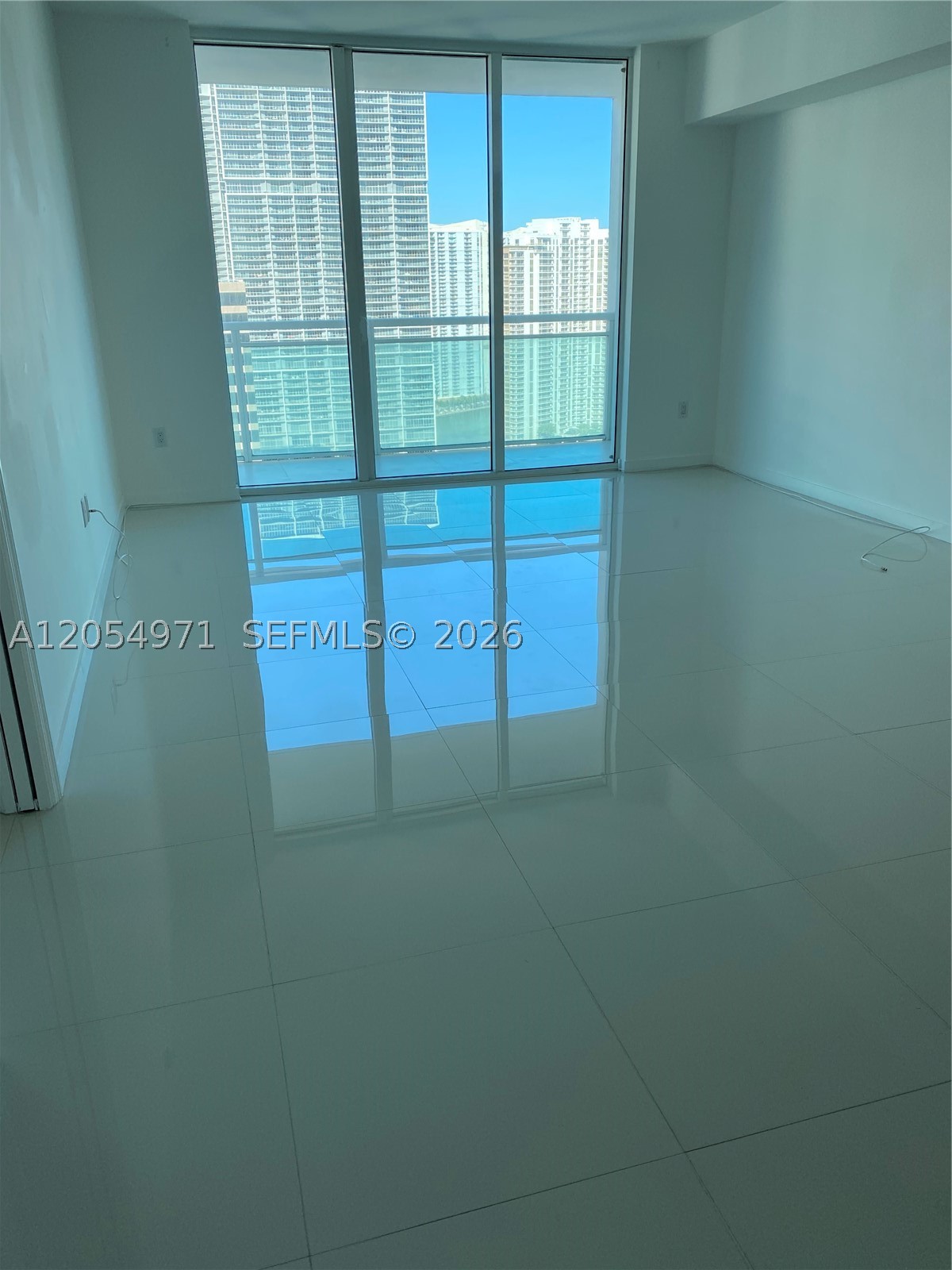 image The Plaza on Brickell East3