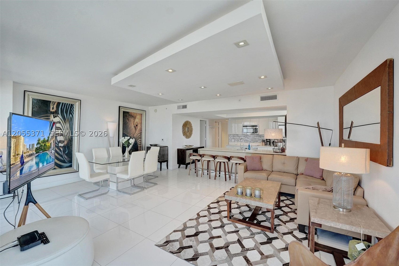 image Beachwalk Condominium17