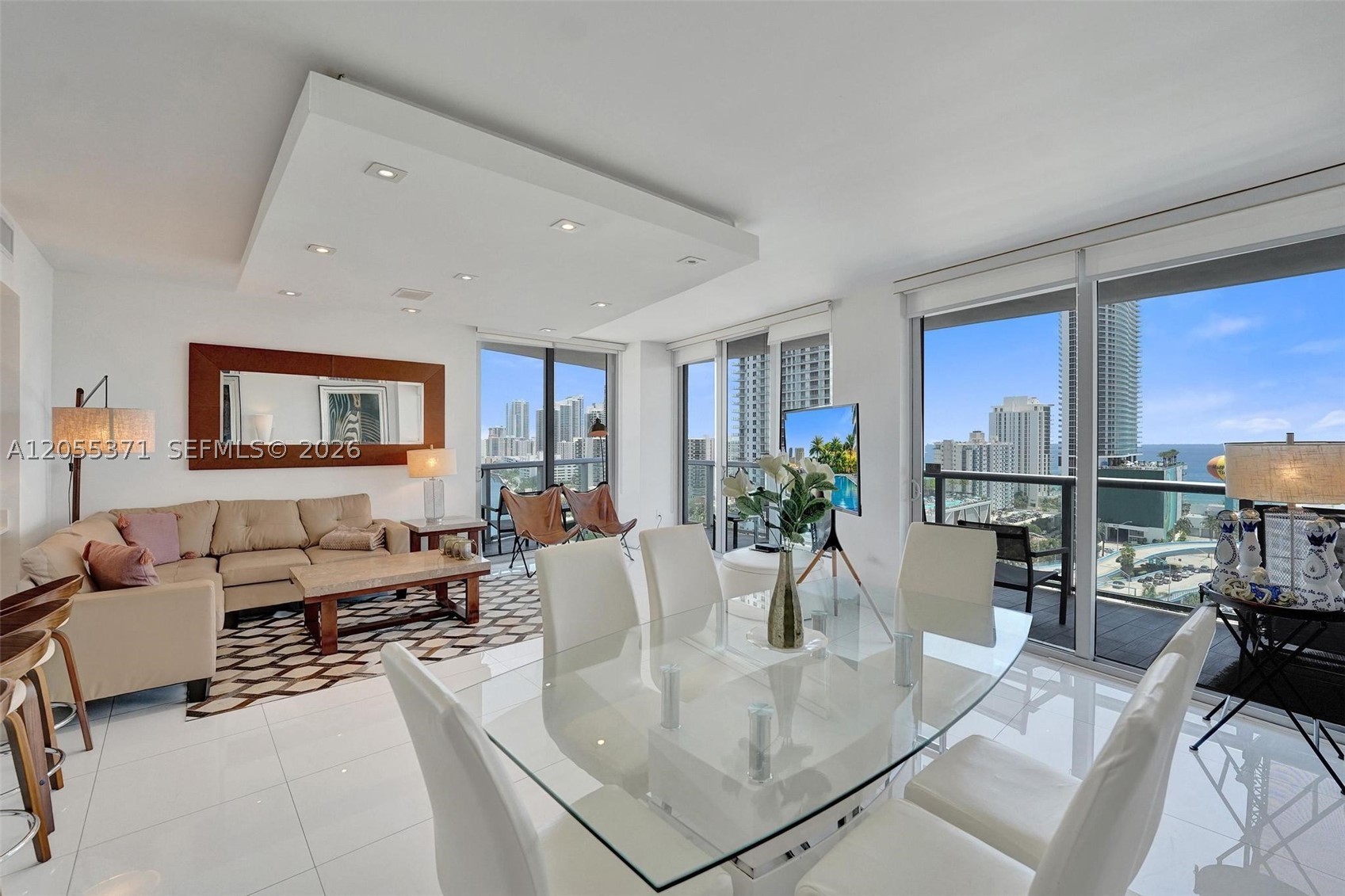 image Beachwalk Condominium18