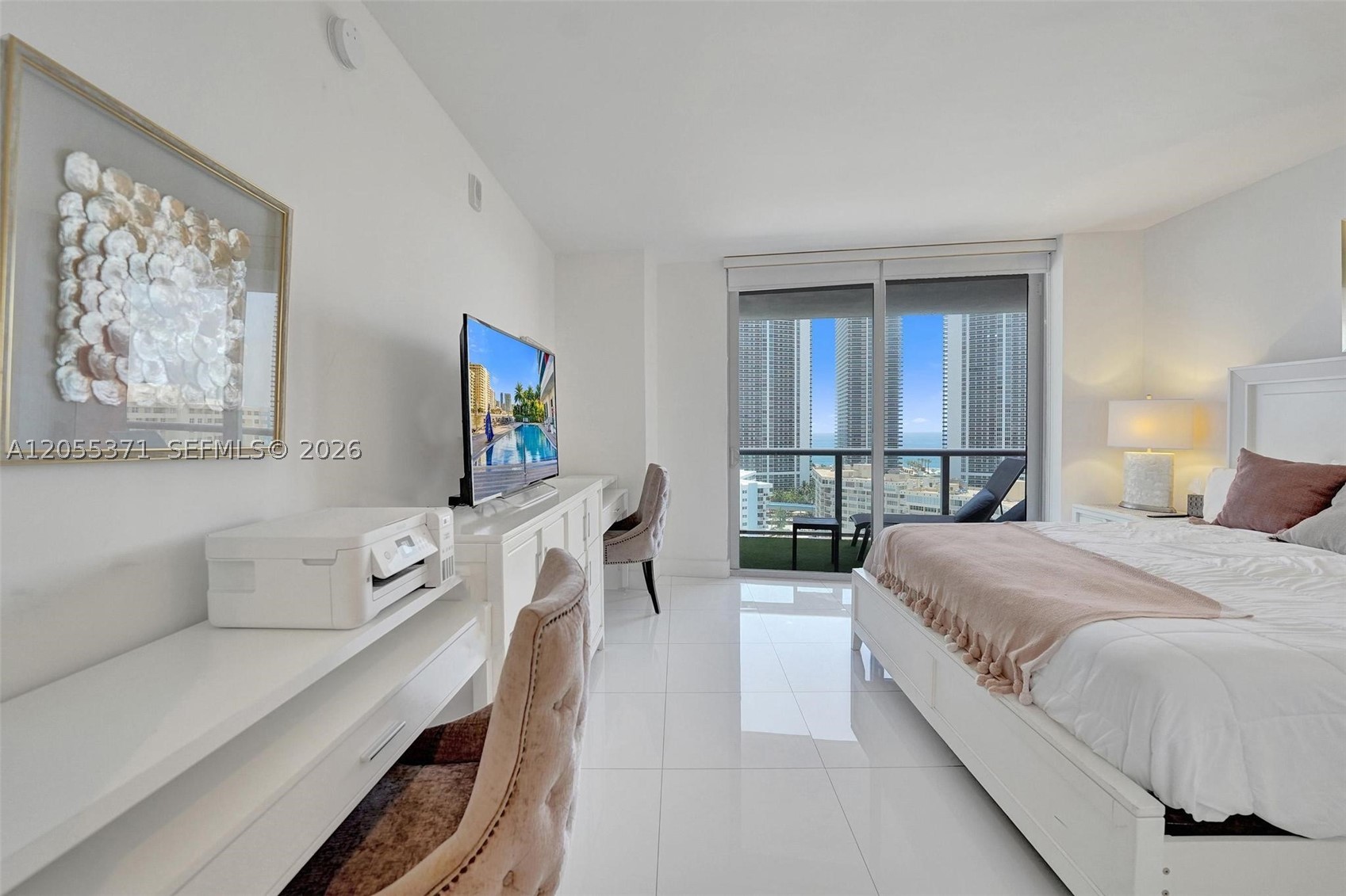 image Beachwalk Condominium59