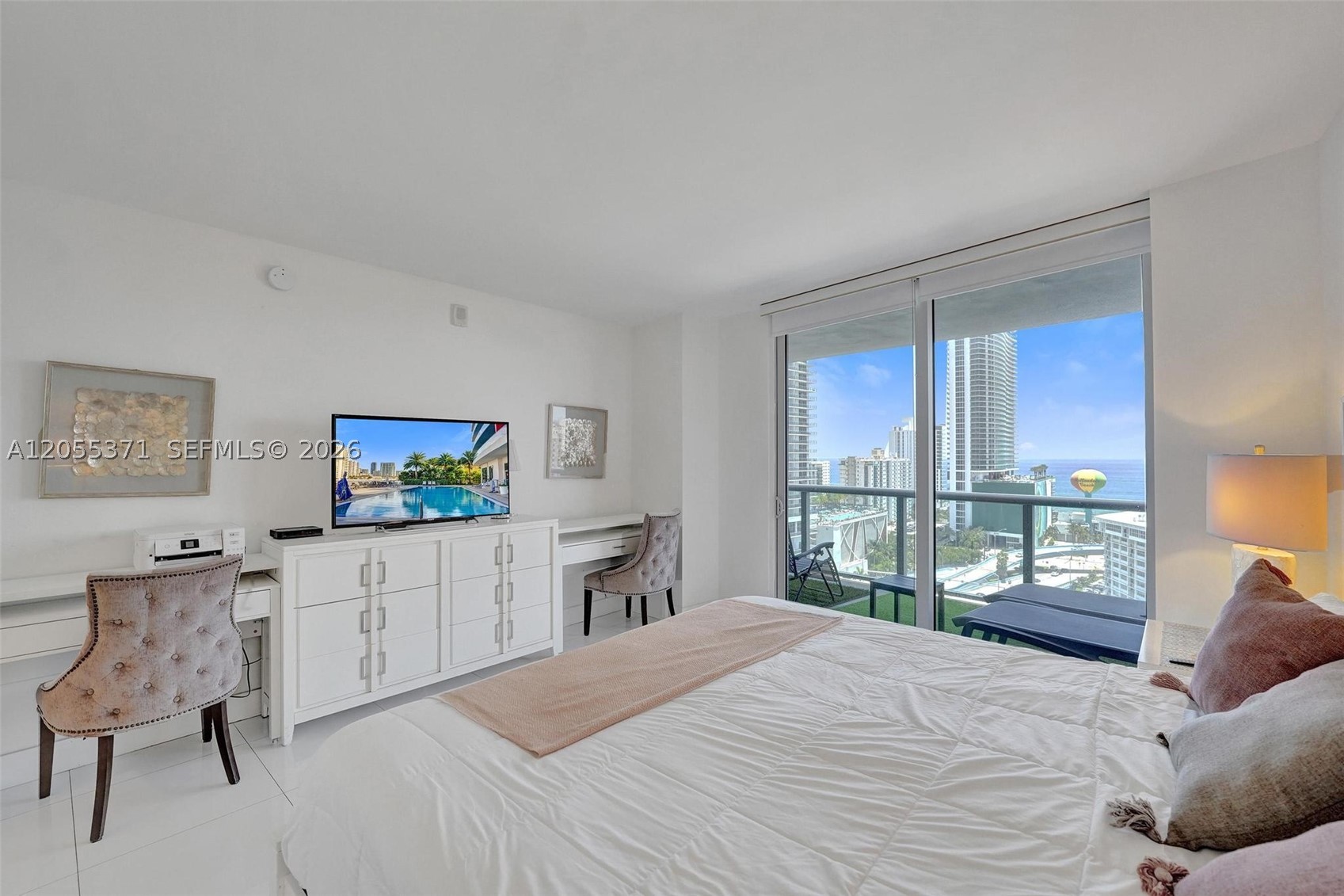 image Beachwalk Condominium62
