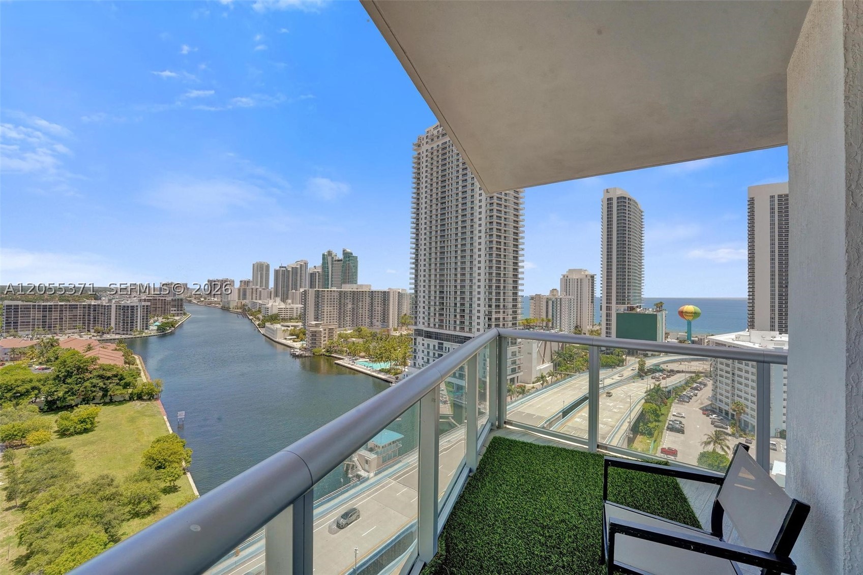 image Beachwalk Condominium68