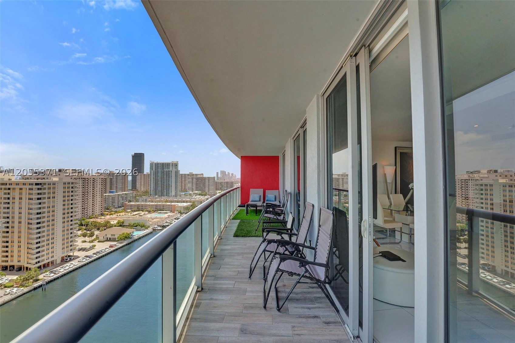 image Beachwalk Condominium71