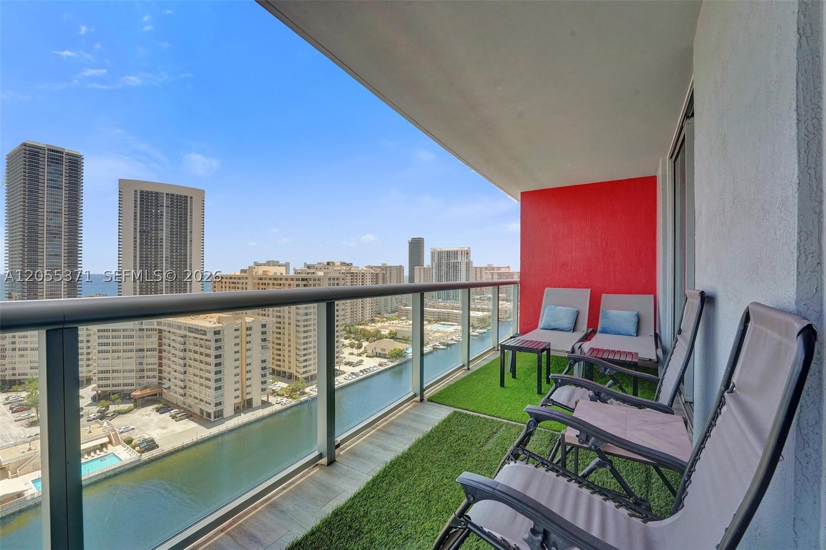 image Beachwalk Condominium74