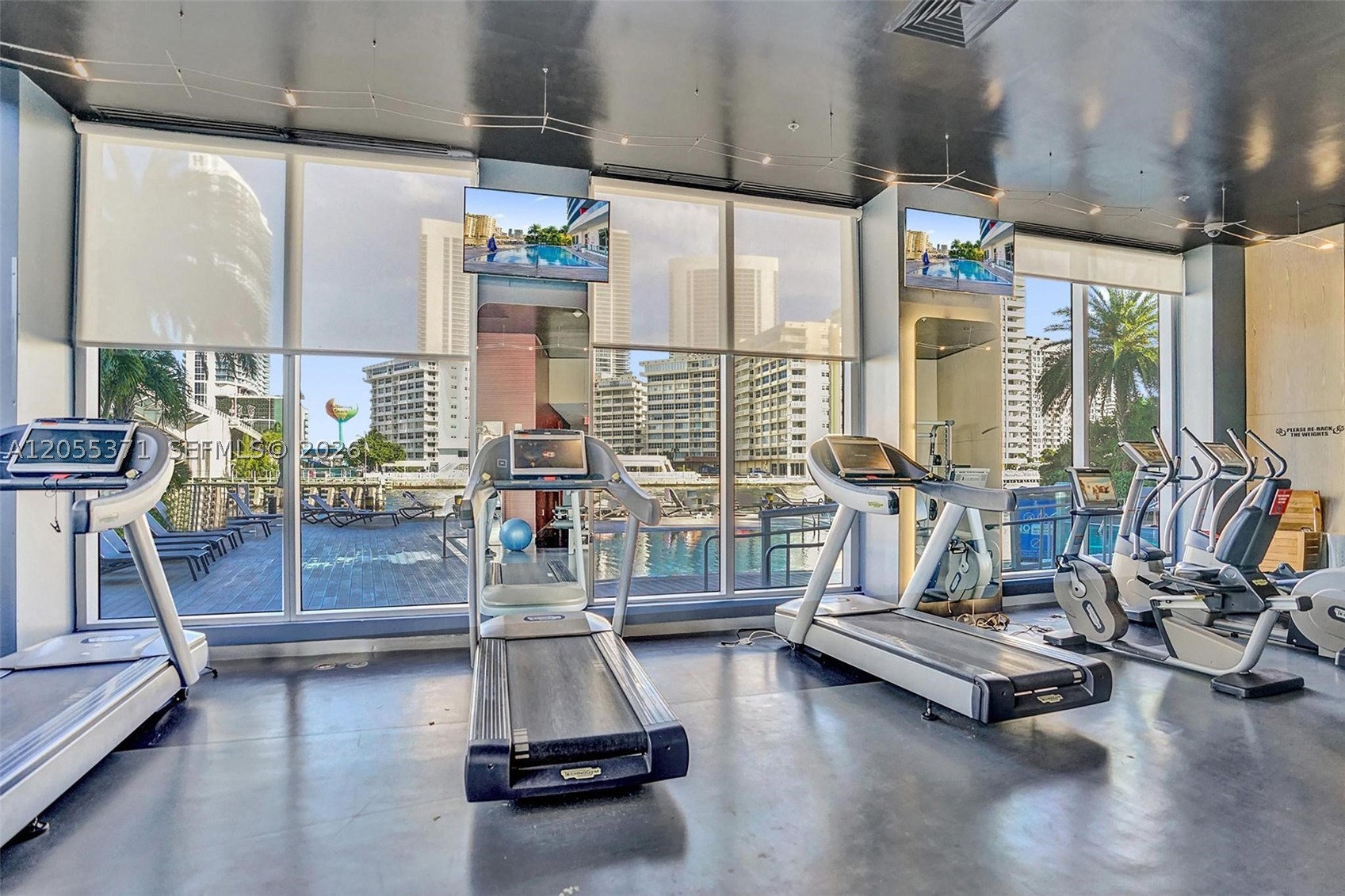 image Beachwalk Condominium87