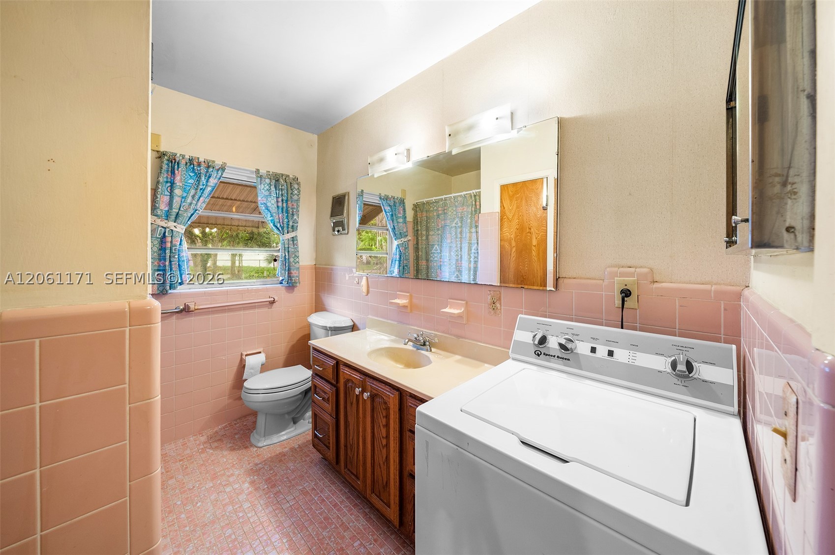 6801 SW 82nd Ave Miami, FL 33143