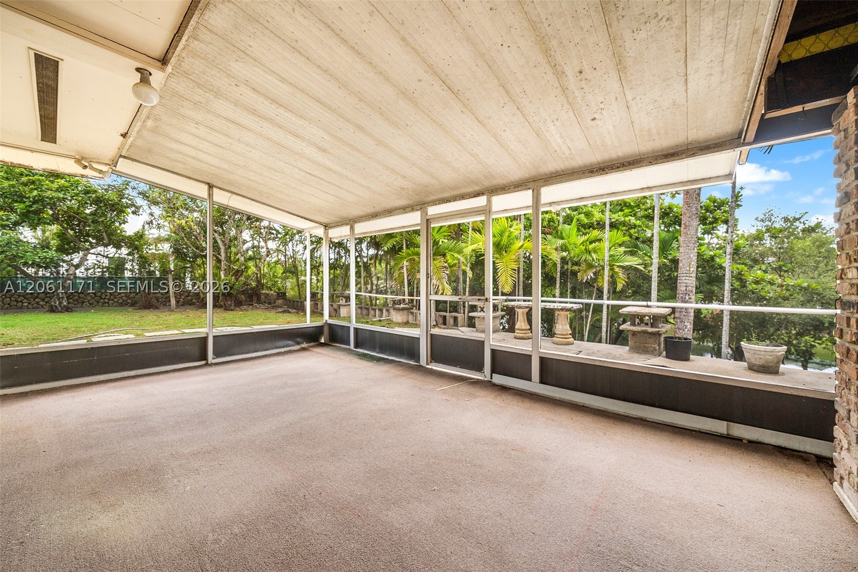 6801 SW 82nd Ave Miami, FL 33143