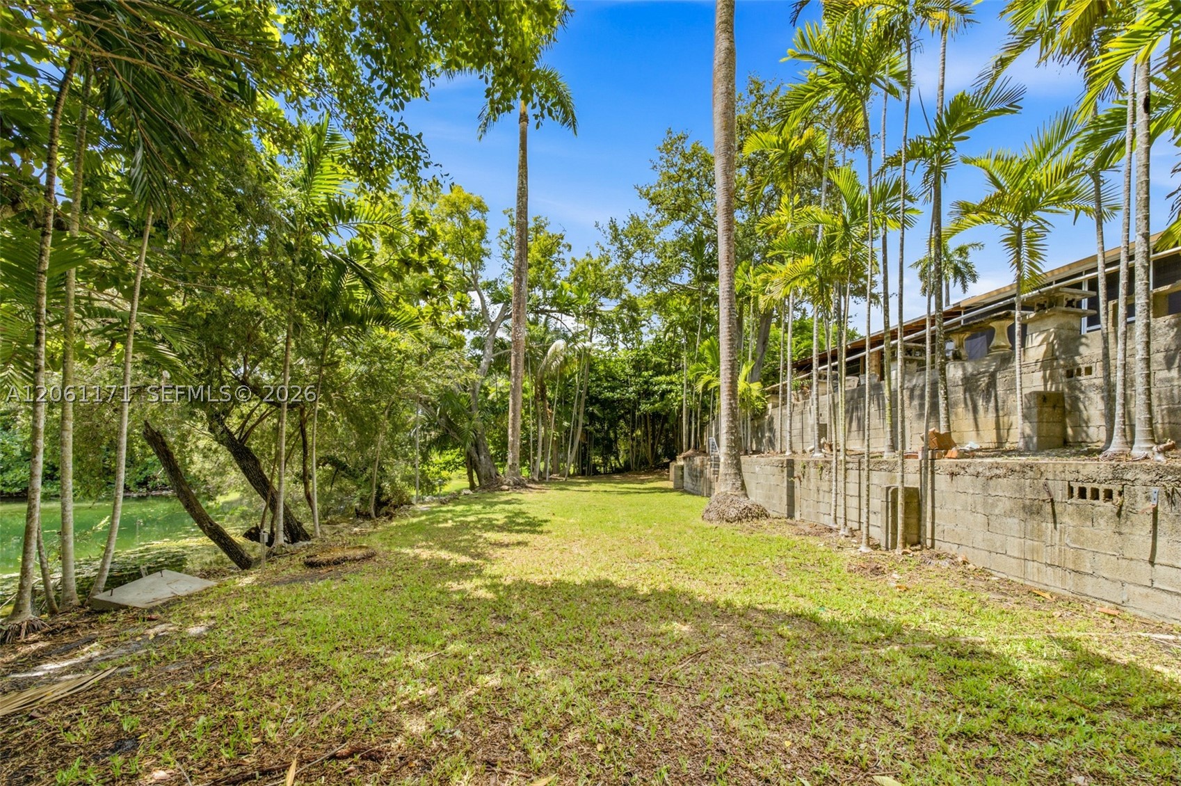 6801 SW 82nd Ave Miami, FL 33143