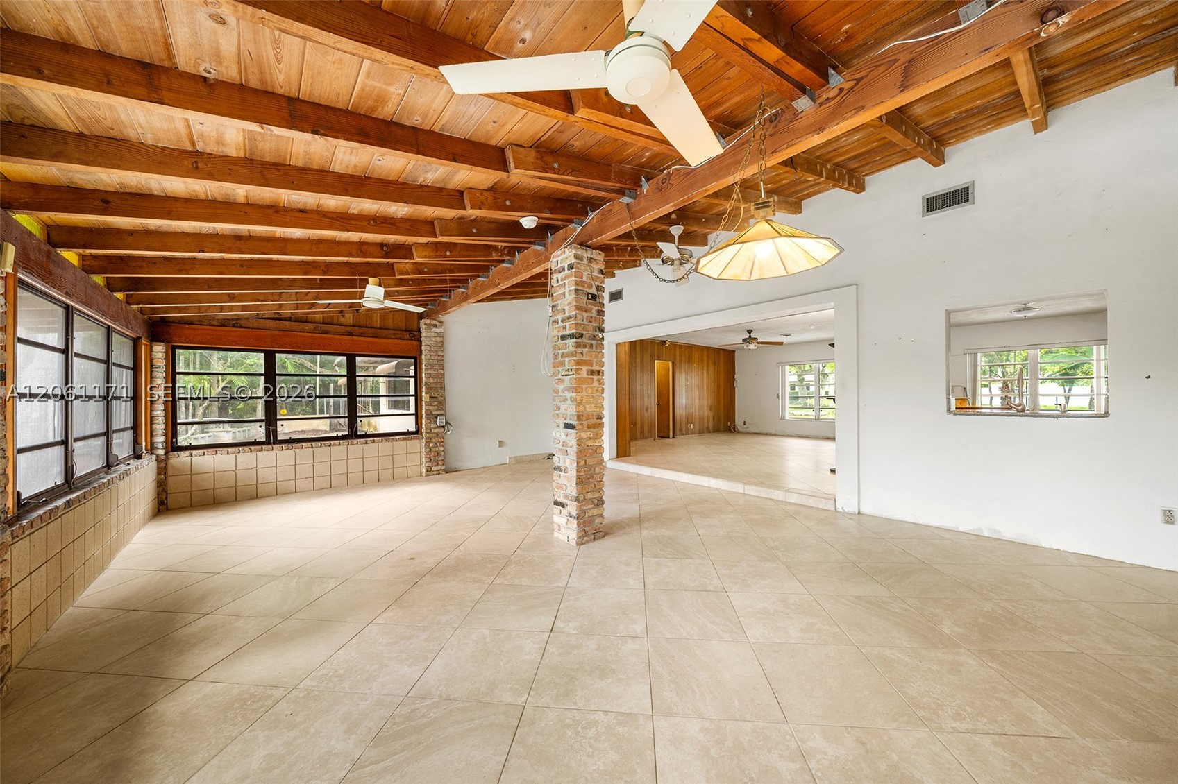 6801 SW 82nd Ave Miami, FL 33143