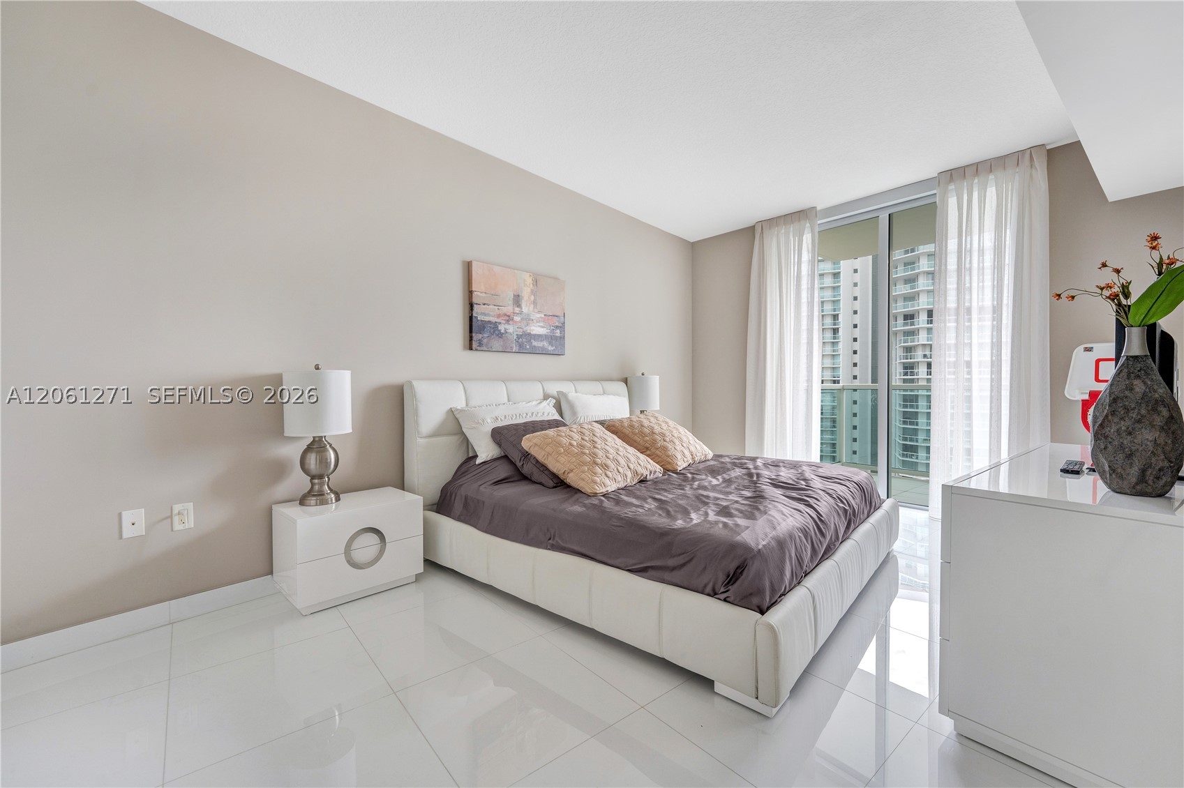 image St Tropez Sunny Isles13