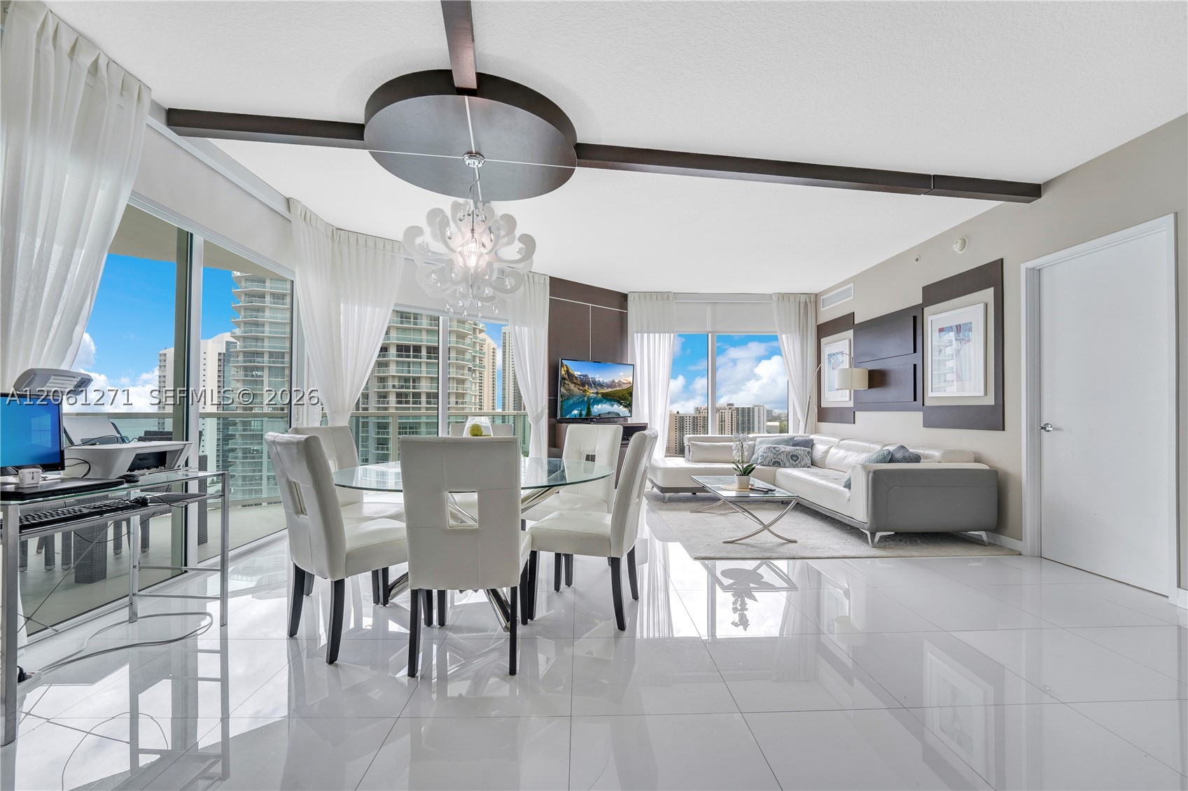 image St Tropez Sunny Isles4