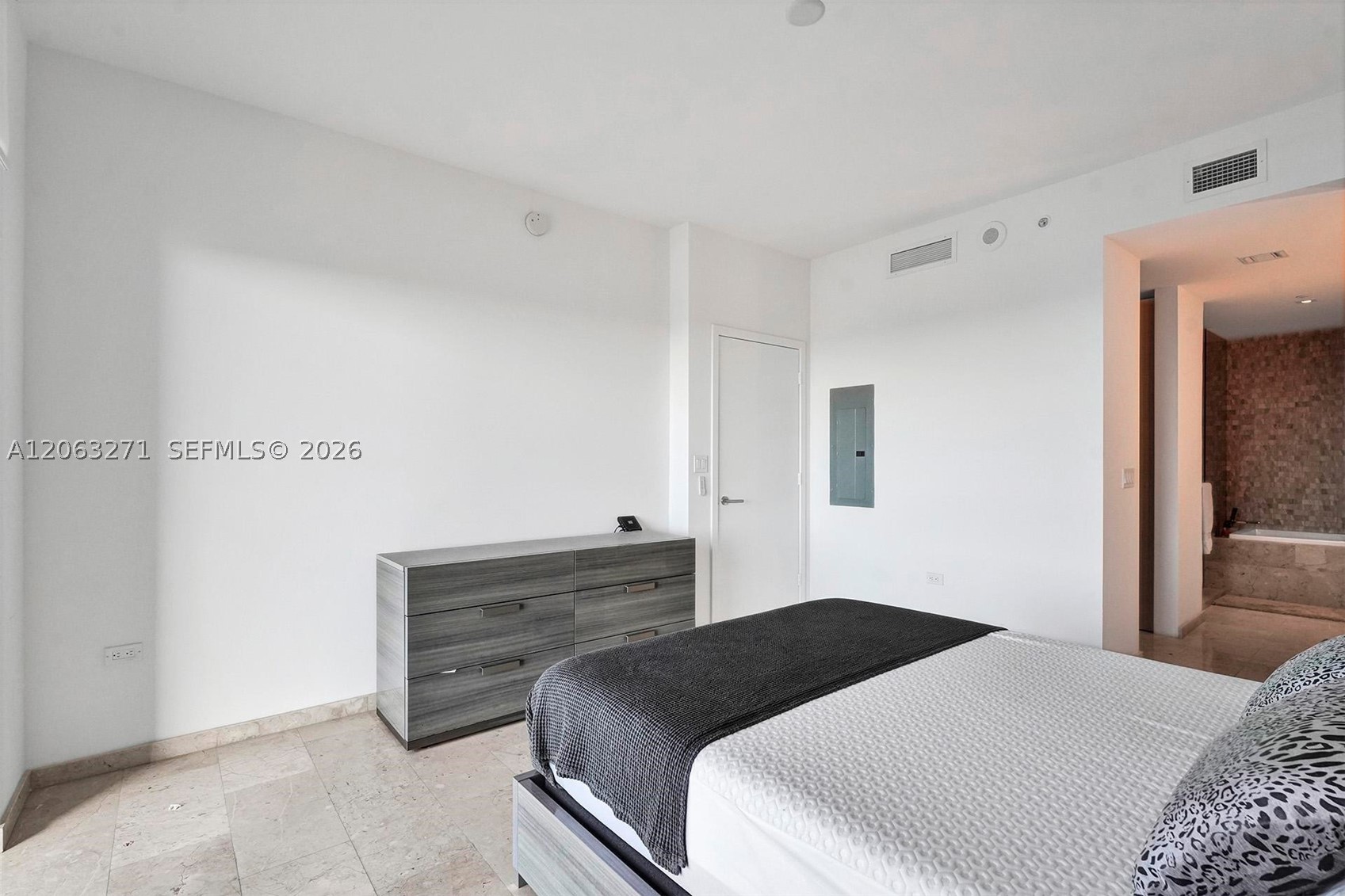image Rise Brickell City Centre21