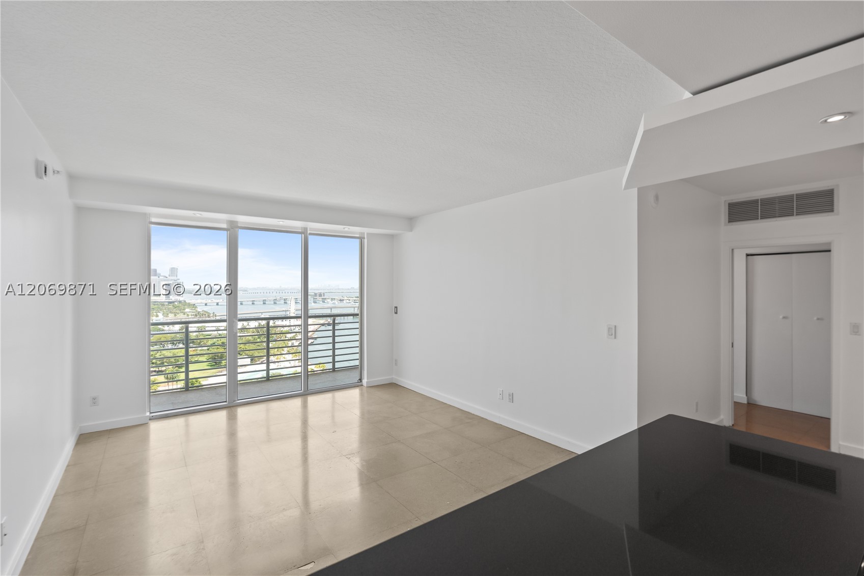 image One Miami West9