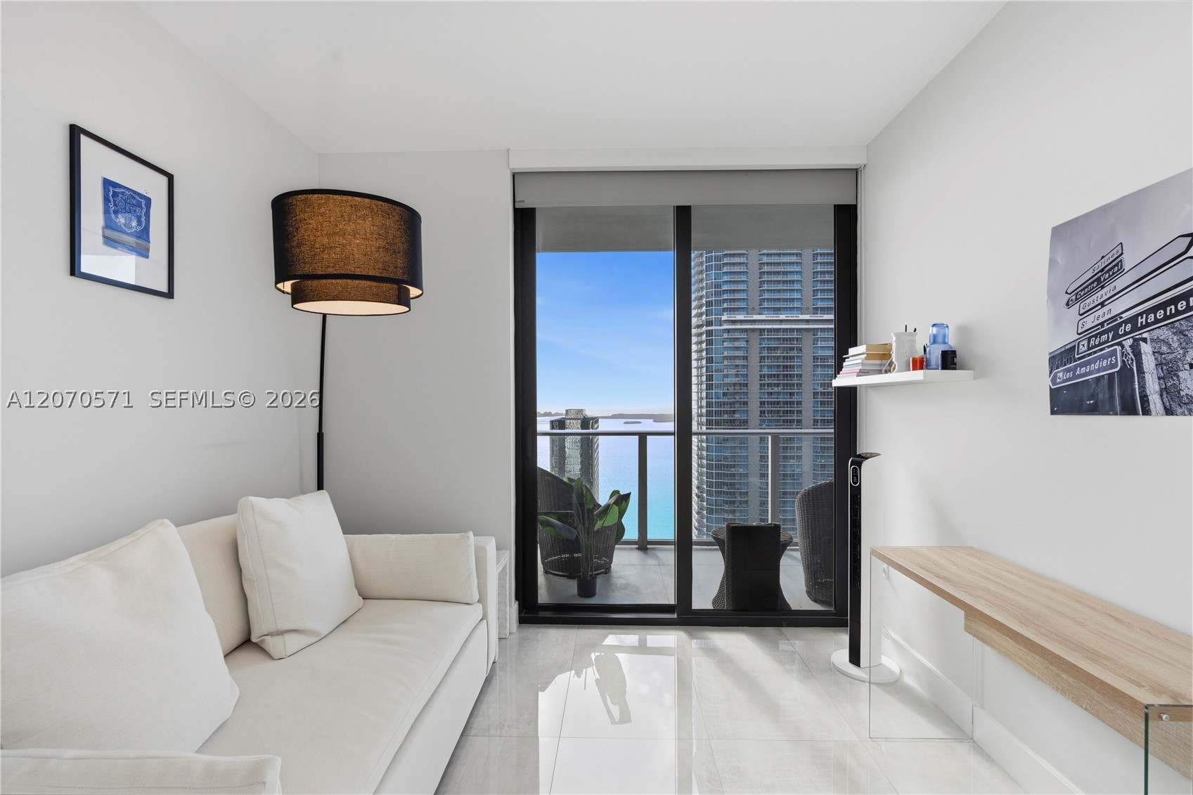 1010 Brickell Ave #3903 Miami, FL 33131