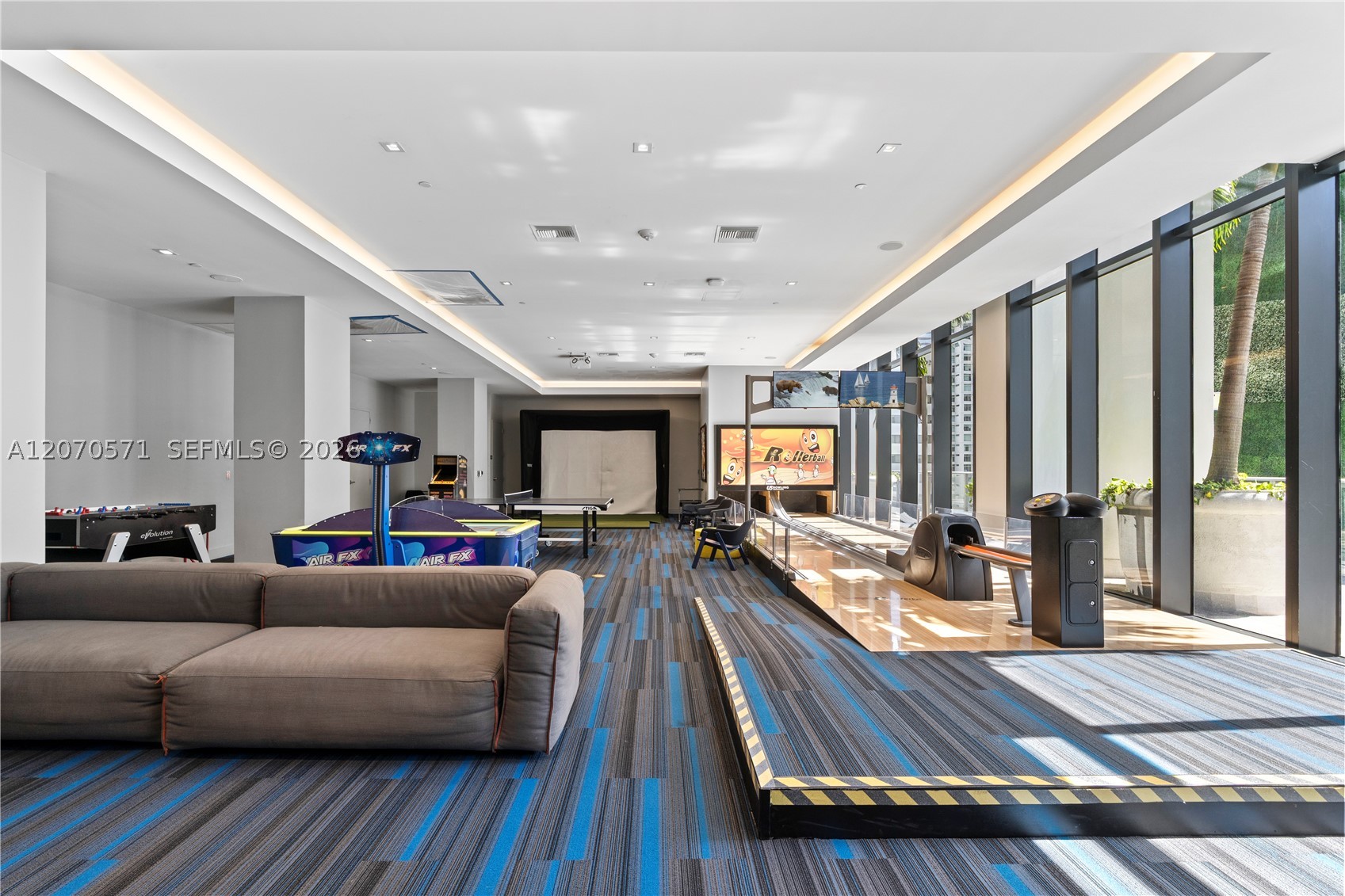 1010 Brickell Ave #3903 Miami, FL 33131