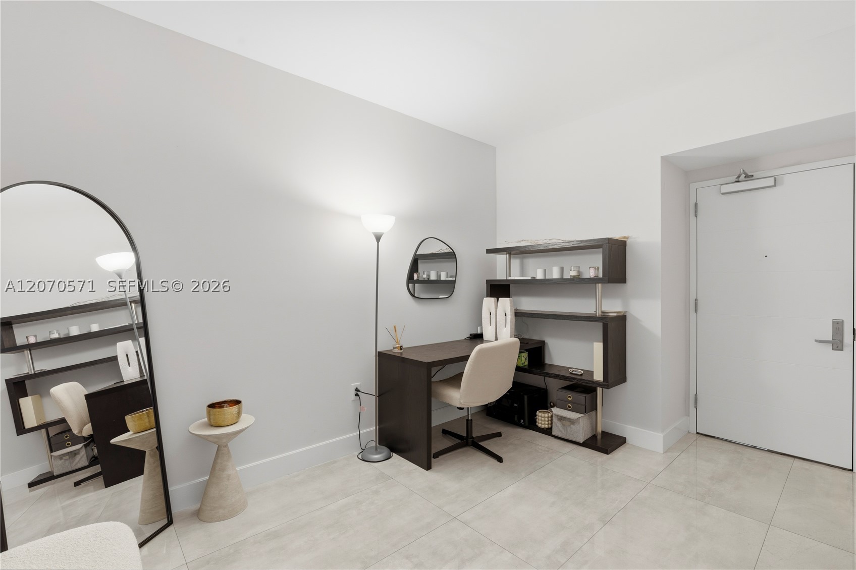 1010 Brickell Ave #3903 Miami, FL 33131