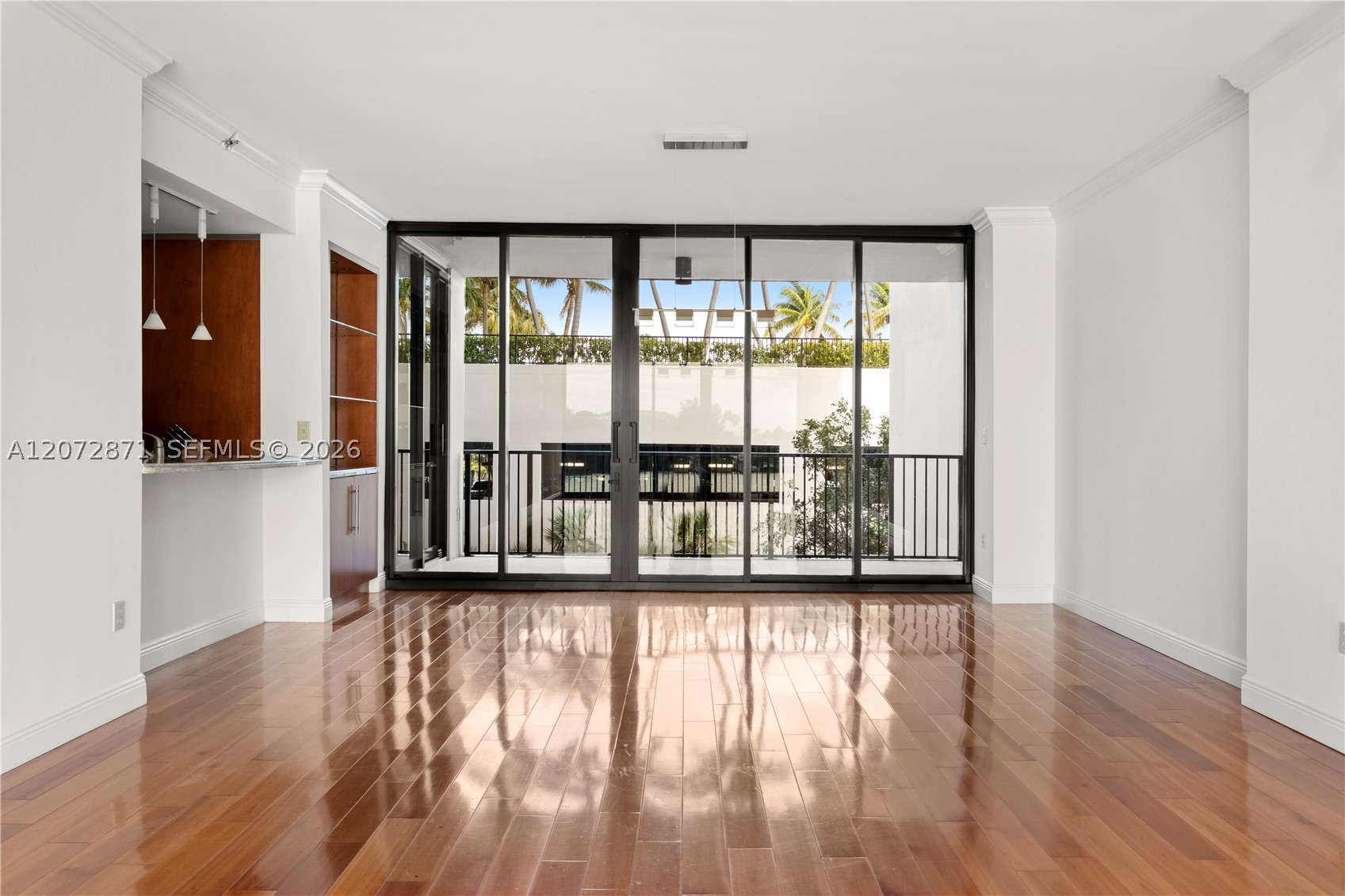 image 1000 Venetian Way17
