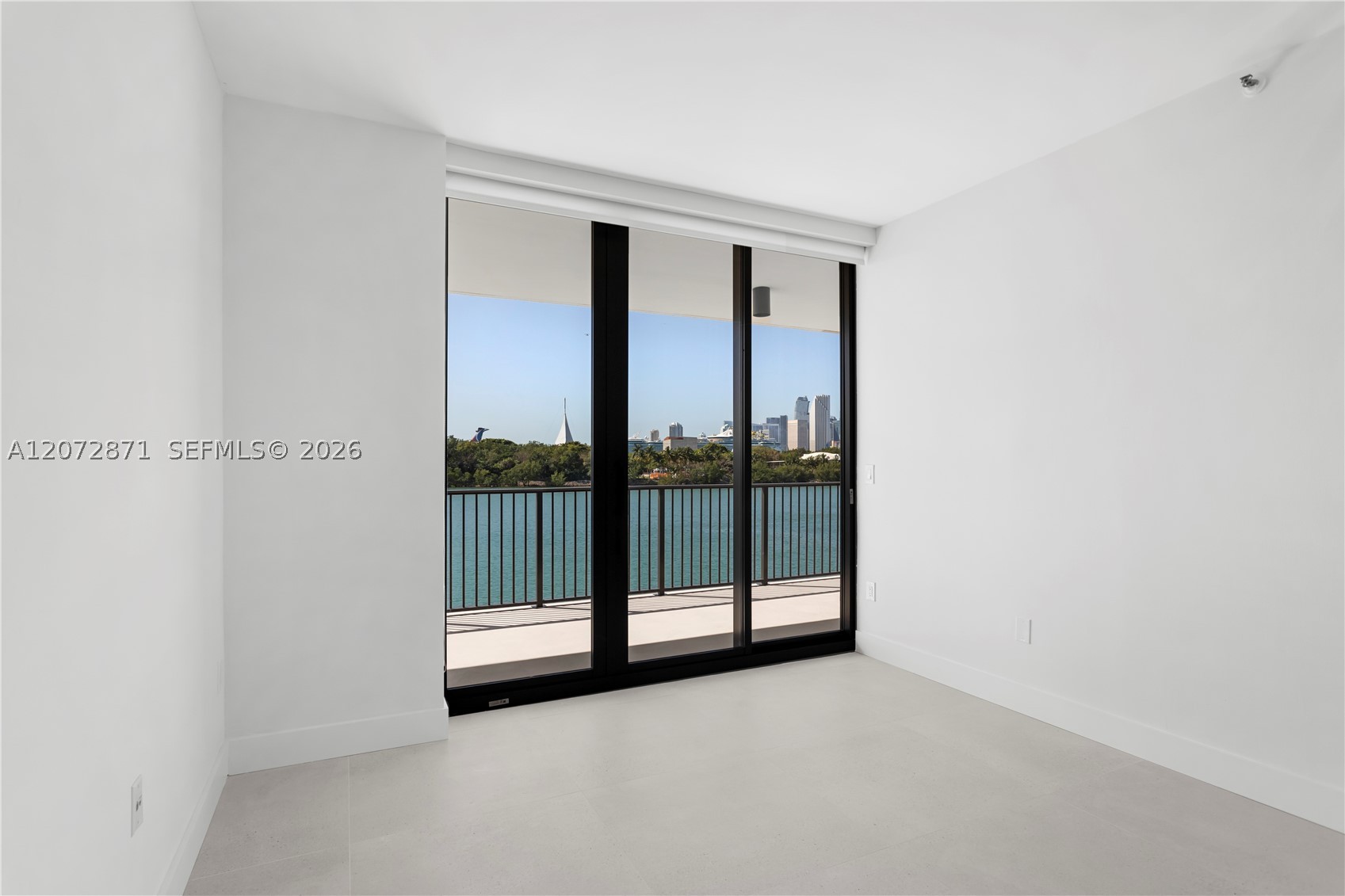 image 1000 Venetian Way7